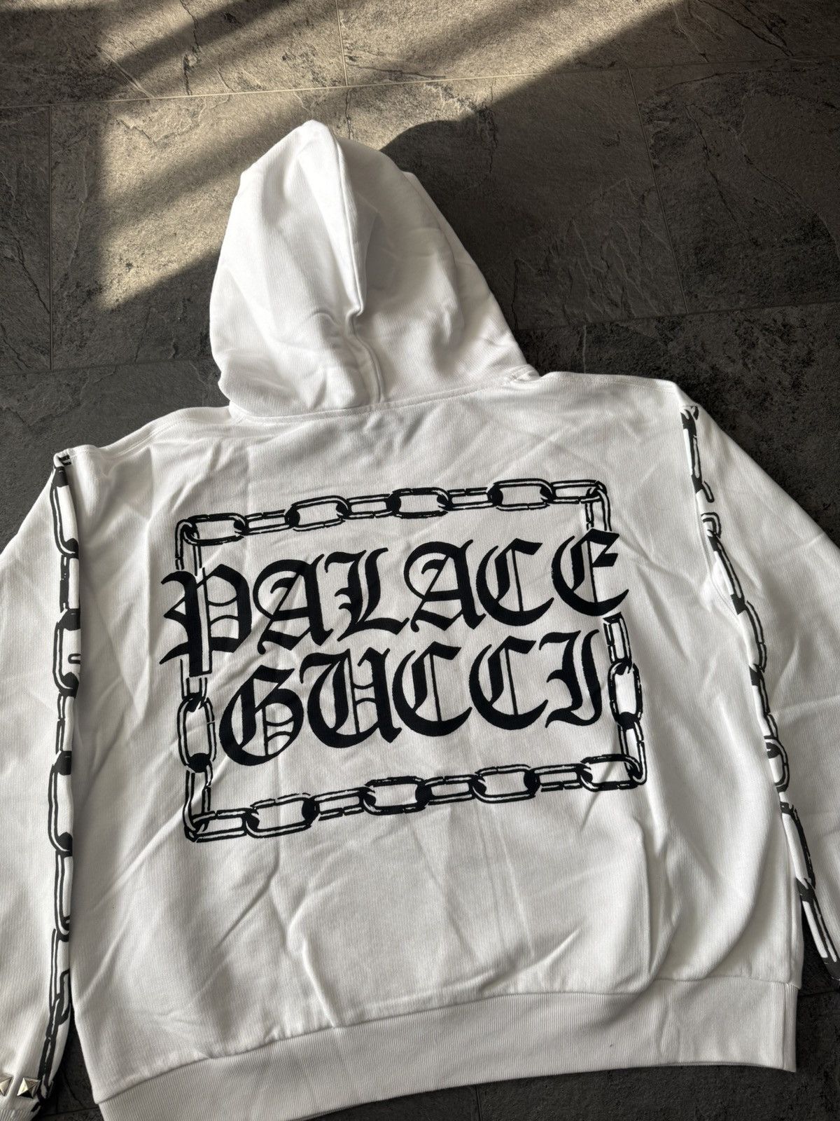 Gucci × Palace Gucci x Palace P Chain Hoodie Size US M / EU 48-50 / 2 - 7 Thumbnail