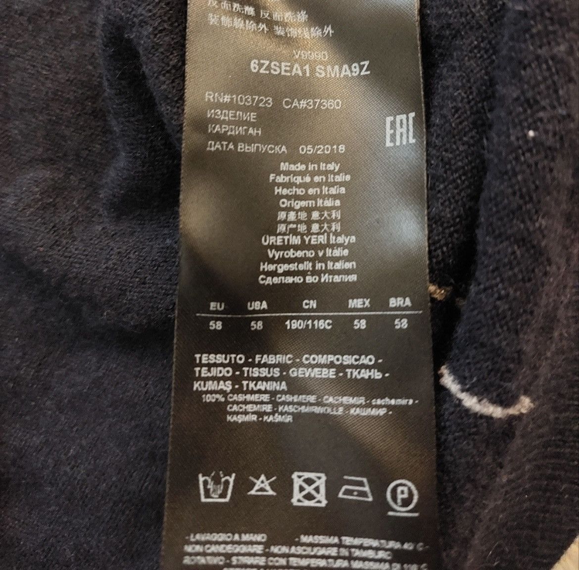 Giorgio Armani Vintage Giorgio Armani Cashmere Zip Up Sweater Size US XL / EU 56 / 4 - 6 Thumbnail