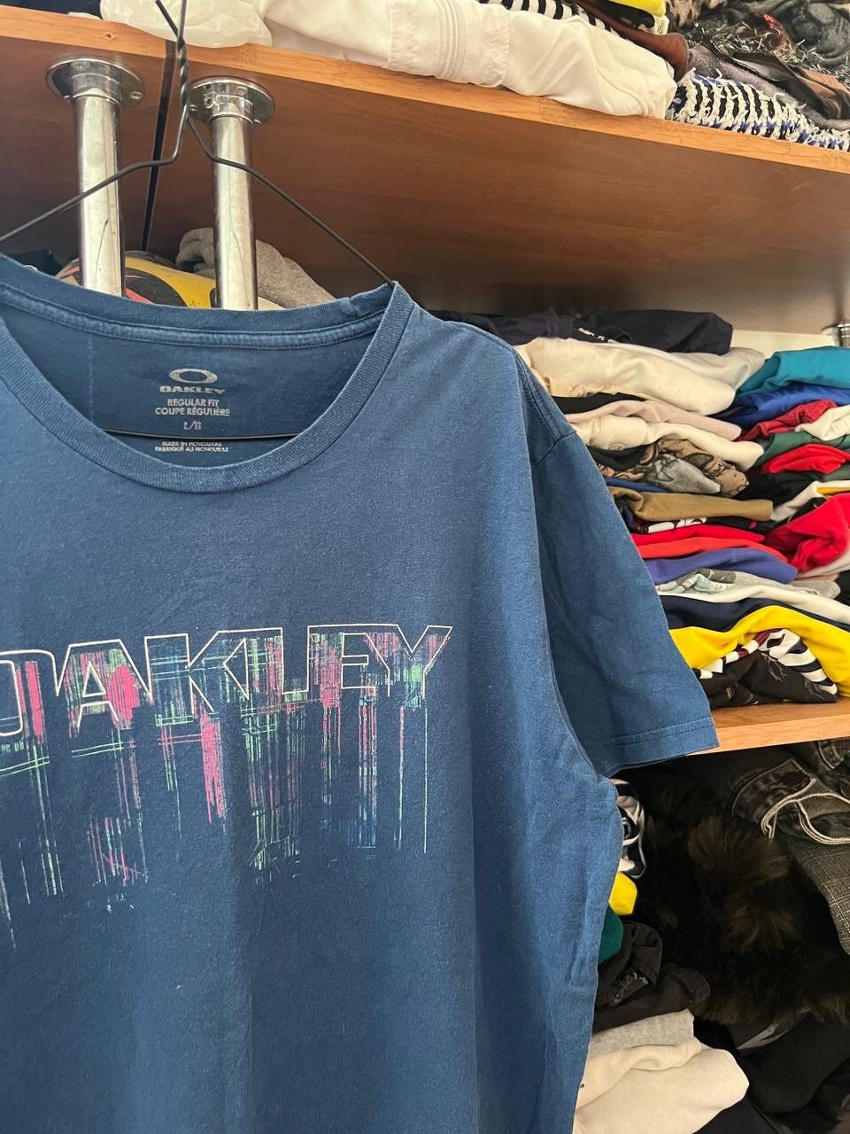 Oakley × Vintage Vintage Oakley Software T-Shirt 2000s Big Logo Gorpcore Size US L / EU 52-54 / 3 - 3 Thumbnail