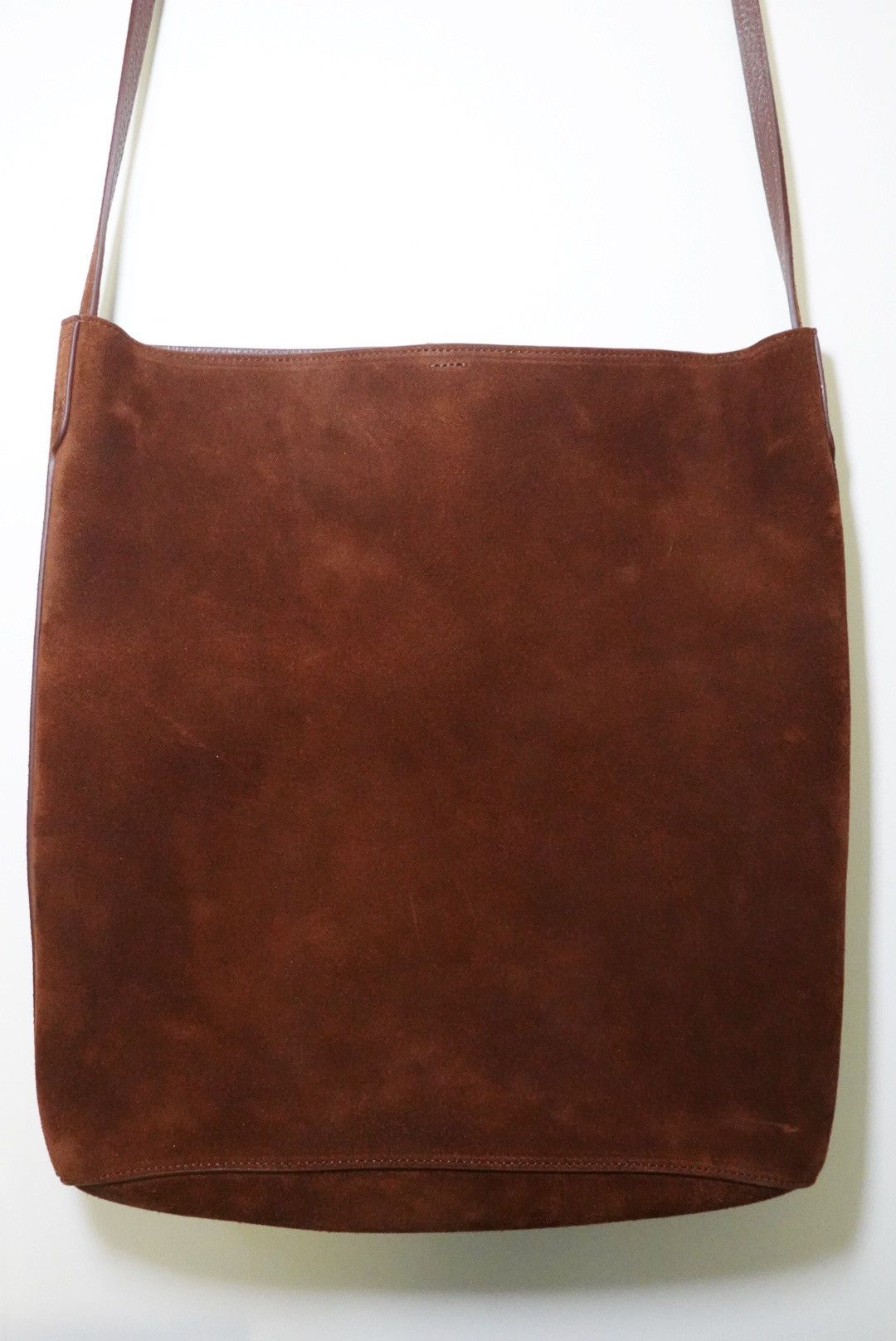 Celine Triomphe bucket bag Size 32 - 2 Thumbnail