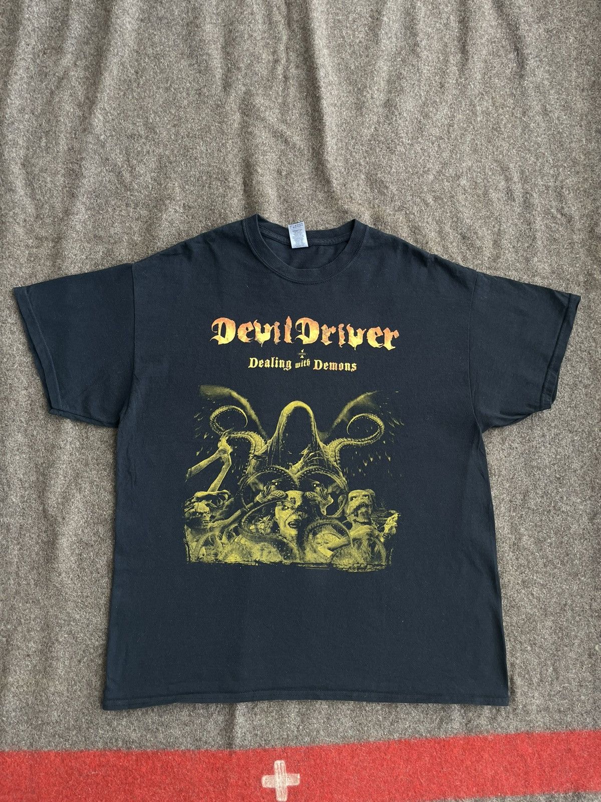 Band Tees × Gildan Devil Driver T-Shirt Size US XL / EU 56 / 4 - 1 Thumbnail