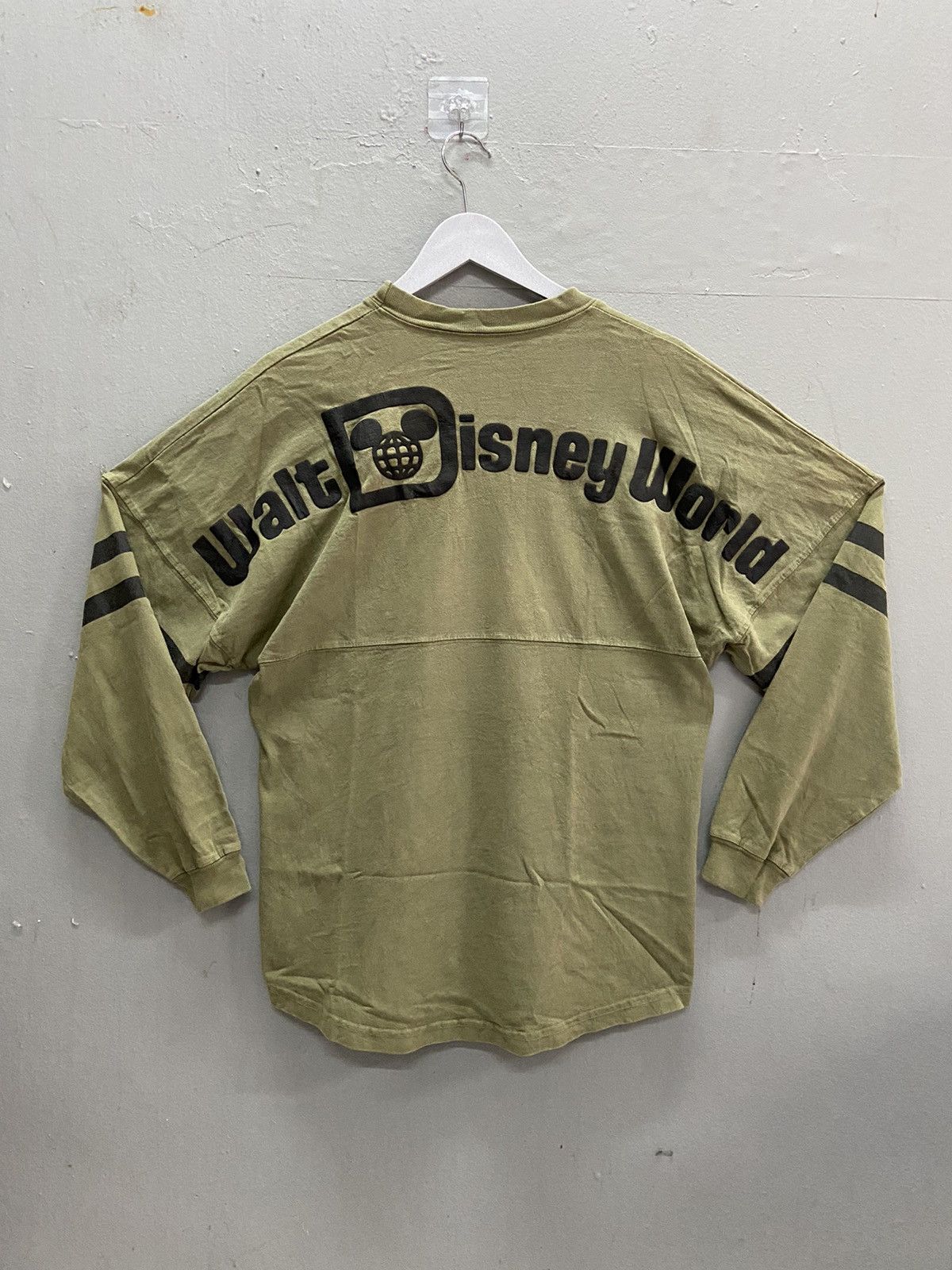 WALT DISNEY WORLD SPIRIT JERSEY LONG SLEEVE TEE SHIRT
