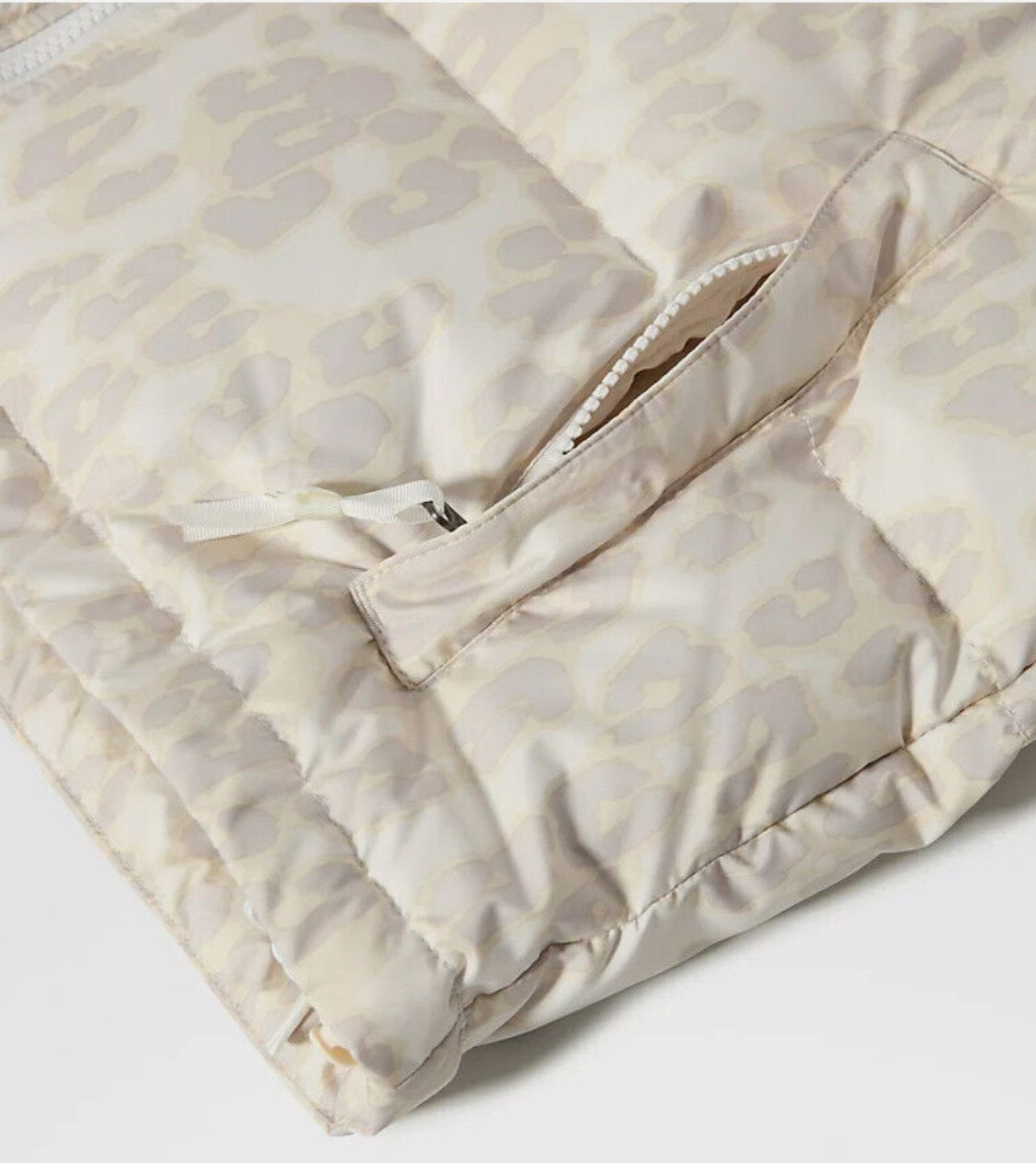 The North Face THE NORTH FACE Print Nuptse Women’s Leopard Down Jacket Size S / US 4 / IT 40 - 5 Thumbnail