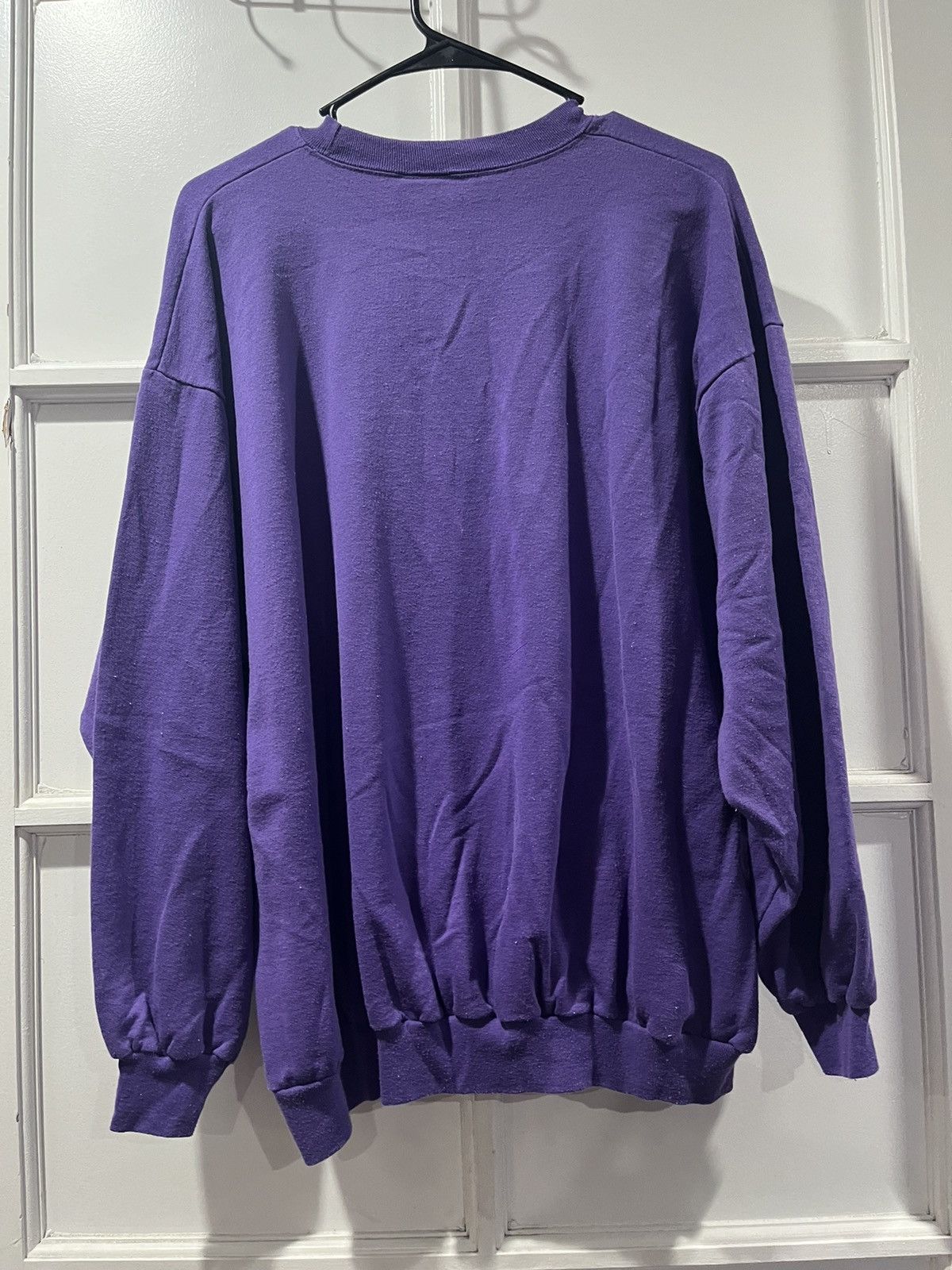 Vintage Vintage 90s Looney Tunes Tweety Embroidered Purple Sweater Size US XL / EU 56 / 4 - 3 Thumbnail