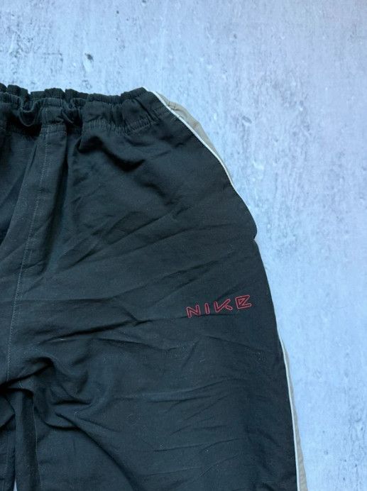Nike Nike Trackpants Nylon Black Vintage Y2K Trackpants Baggy 90s Size US 31 - 3 Thumbnail