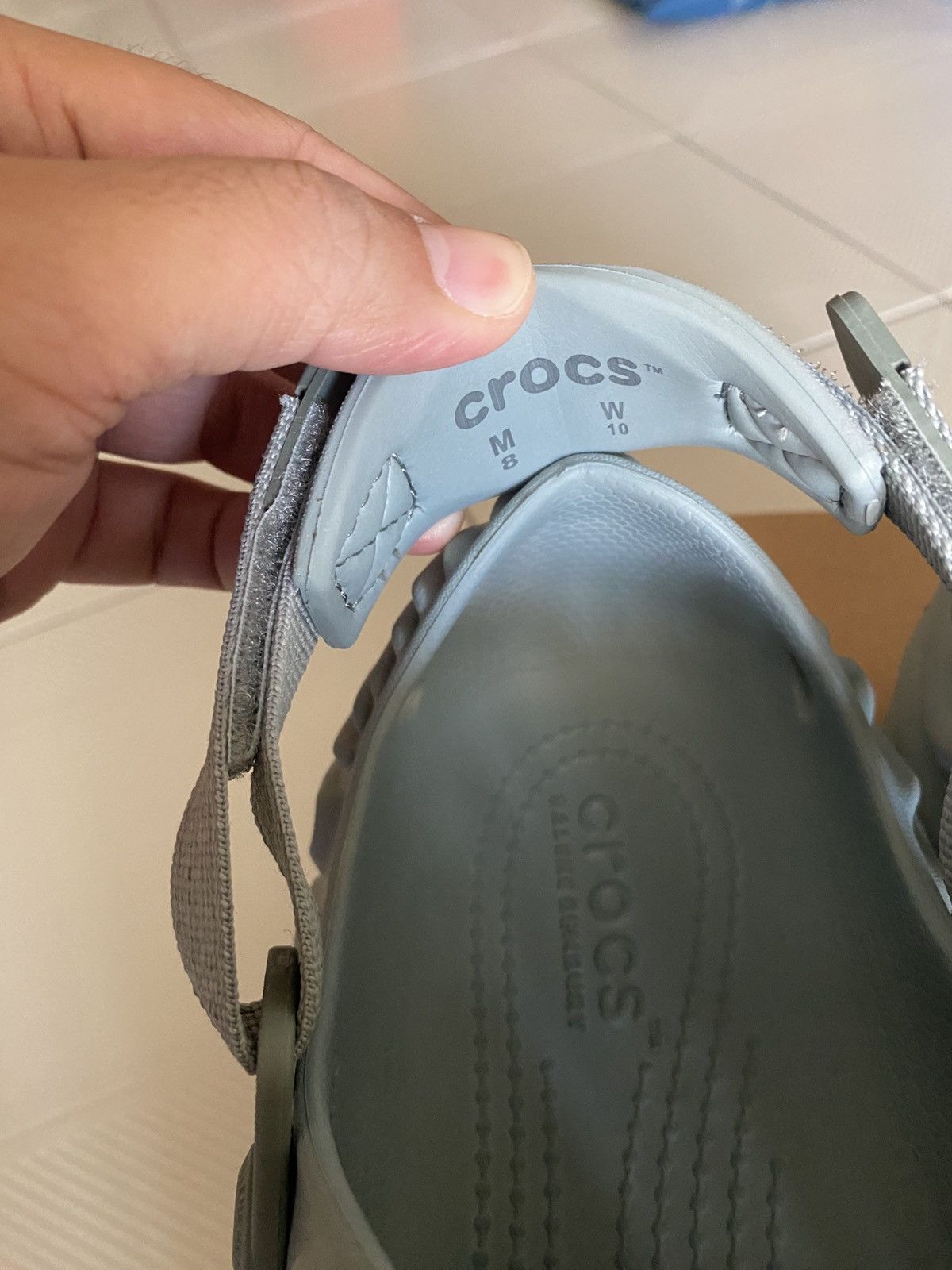Crocs × Salehe Bembury Crocs Salehe Bembury Manta Size US 8 / EU 41 - 2 Thumbnail