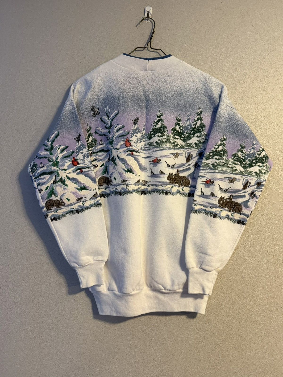 Vintage vtg 90s snow bunny rabbit AOP nature crewneck fits medium Size US M / EU 48-50 / 2 - 2 Thumbnail