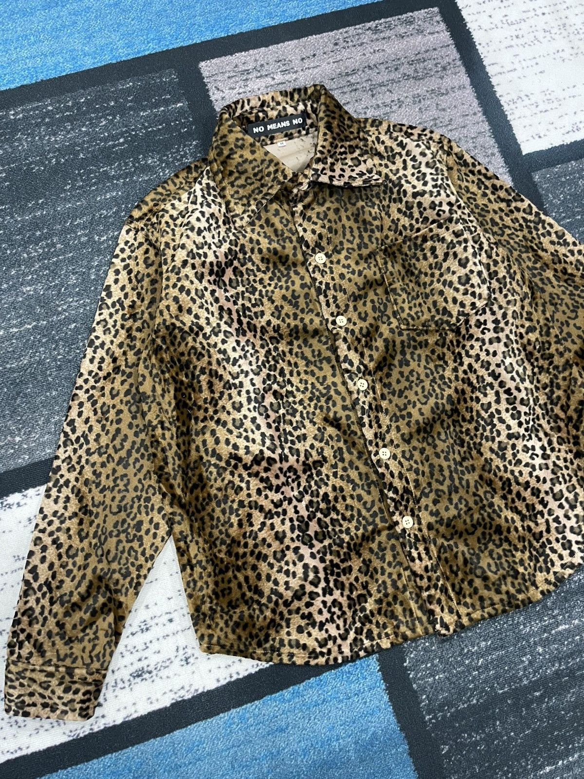 Japanese Brand Vintage No Means No Leopard Design Shirt Size US M / EU 48-50 / 2 - 4 Thumbnail