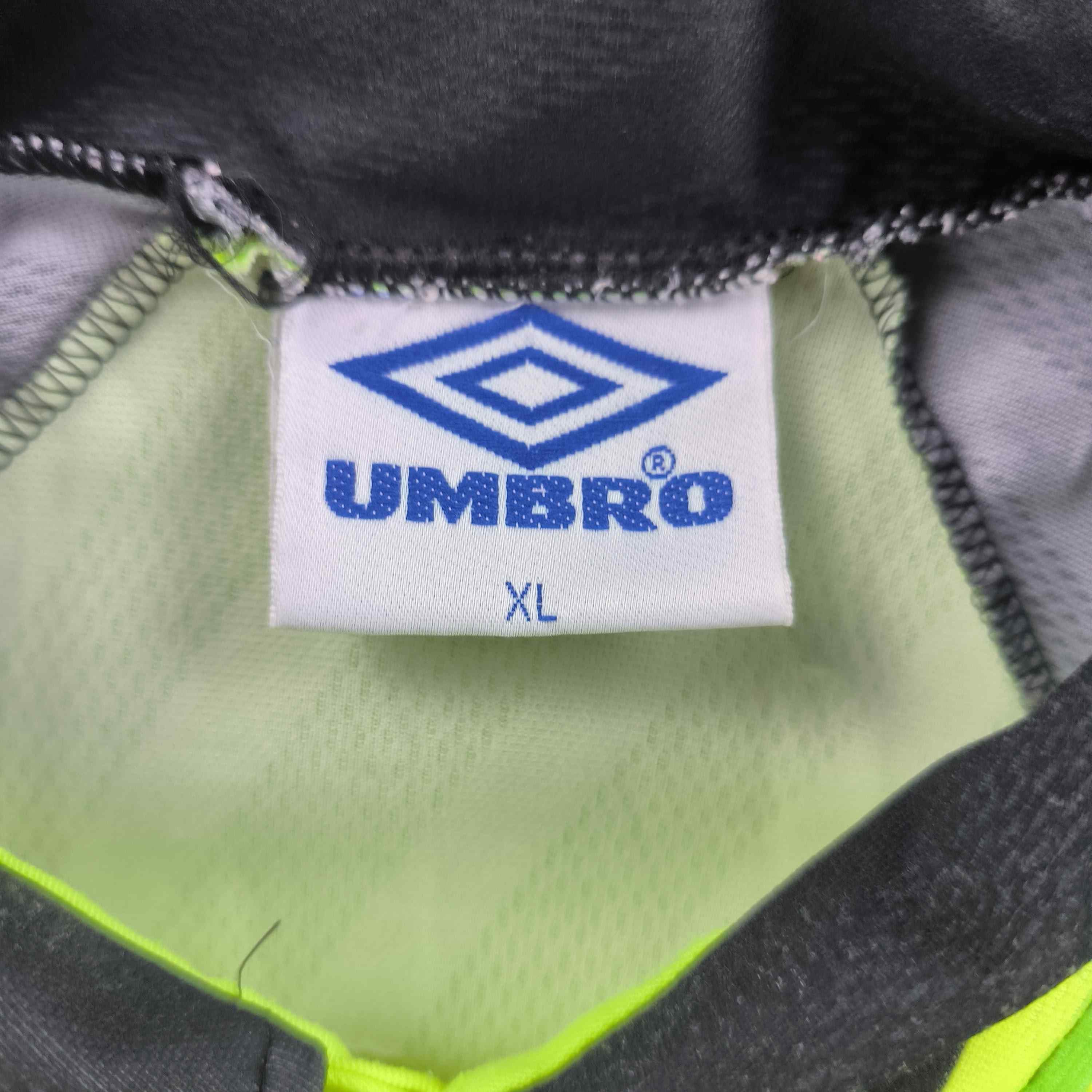 Umbro Celtic 1996-97 Umbro away football jersey shirt size XL Size US XL / EU 56 / 4 - 5 Thumbnail