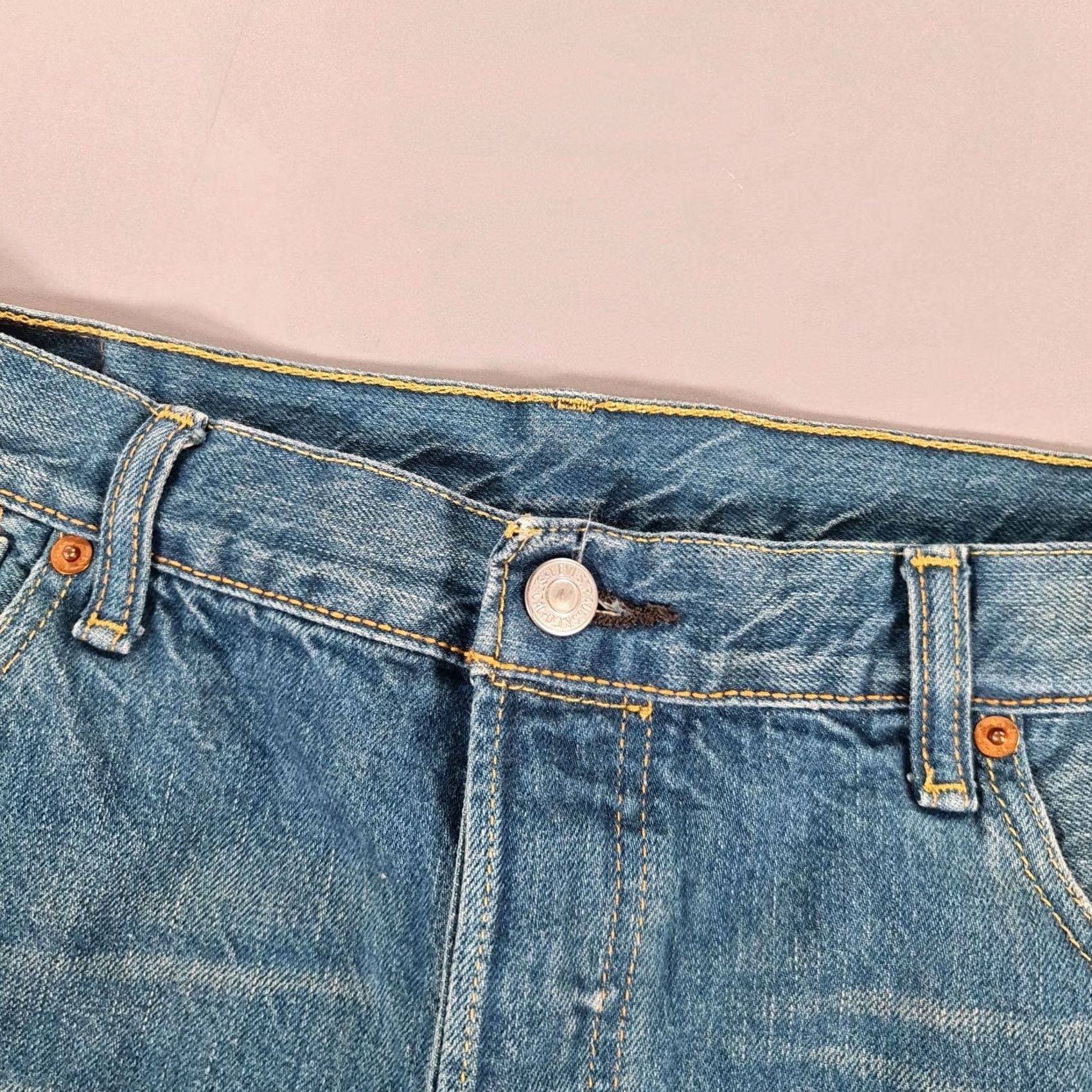 Levi's Levi's 501 Jeans Blue W36 L30 Regular Fit Straight Leg Button Fly Denim Denim 5-Pocket Classic USA 90s Mens Jeans Size US 36 / EU 52 - 3 Thumbnail
