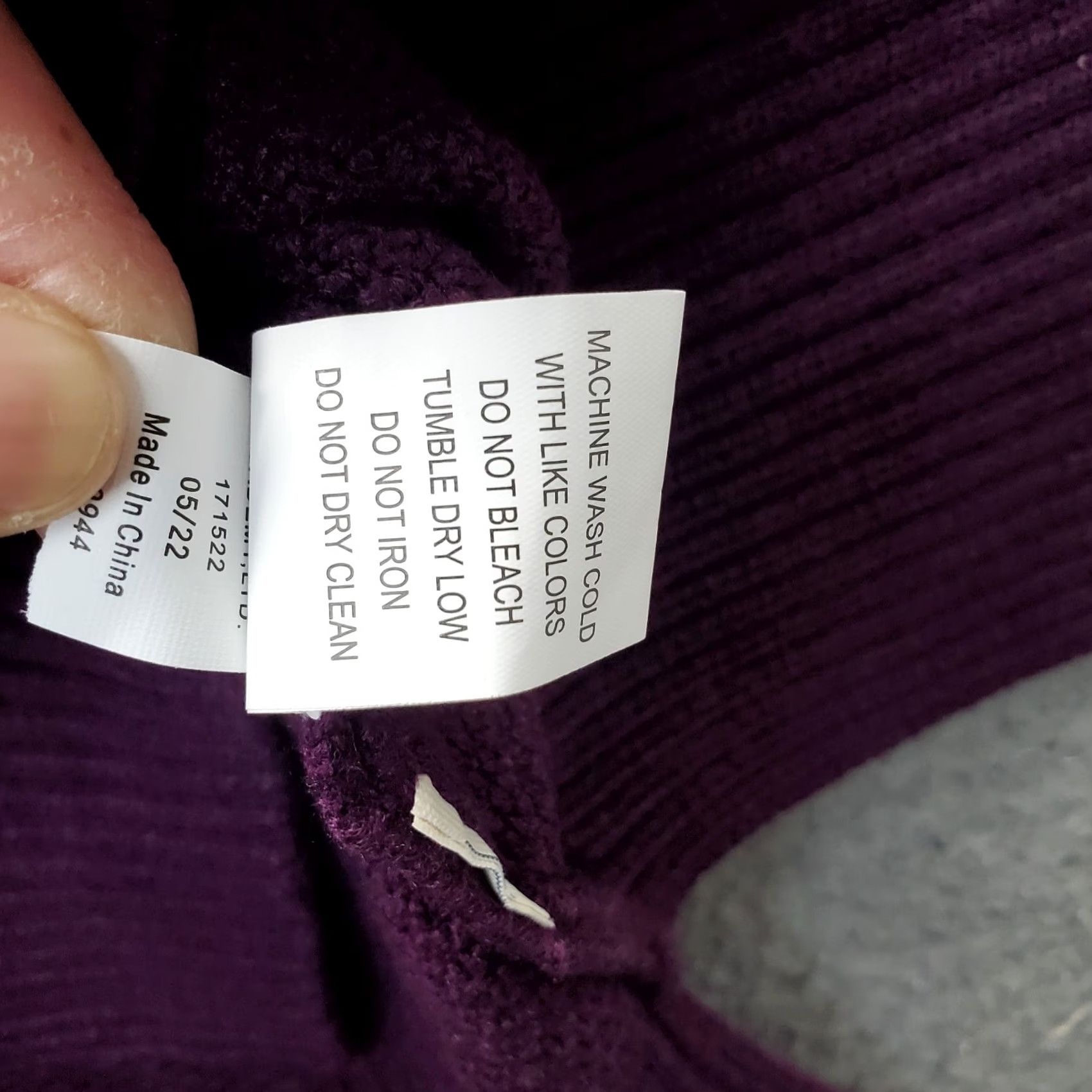Vintage Magellan Magellan Outdoors Classic Sweater Womens XS Purple Cable Knit Turtleneck Slit Womens Size XS Purple Cable-Knit Pullover Knit Sweatery? Size XS / US 0-2 / IT 36-38 - 8 Thumbnail
