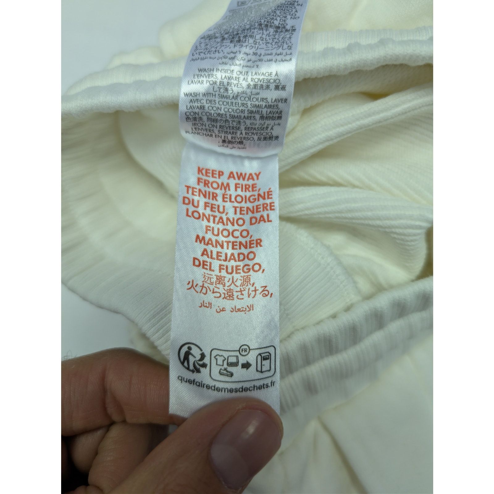 Casablanca o1rshd1 CC20 Le Jeu Embroidered Sweatshort in Off-White Size US 32 / EU 48 - 18 Thumbnail