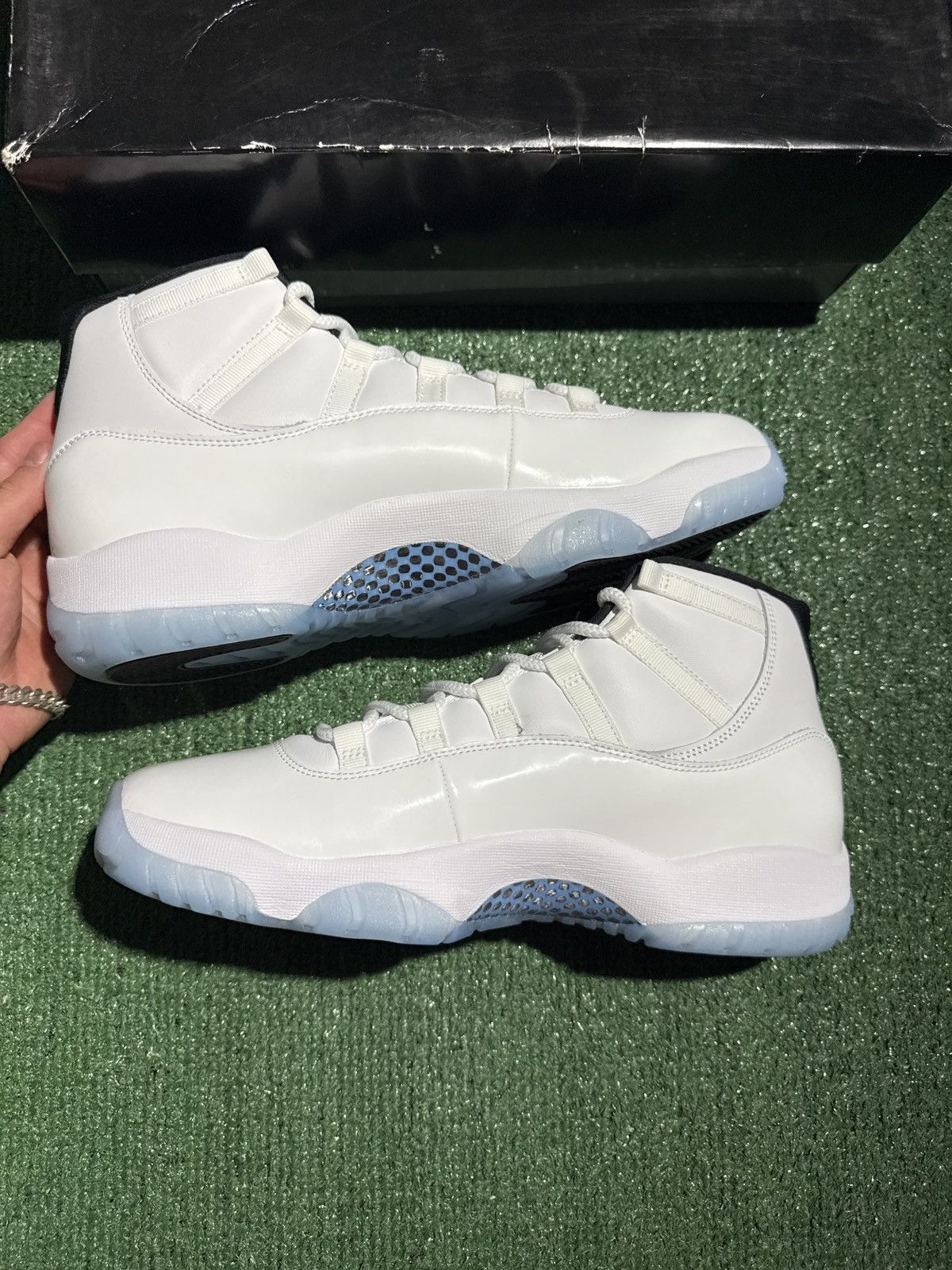 Jordan Brand Jordan 11 legend blue 2024 Size US 12 / EU 45 - 4 Thumbnail