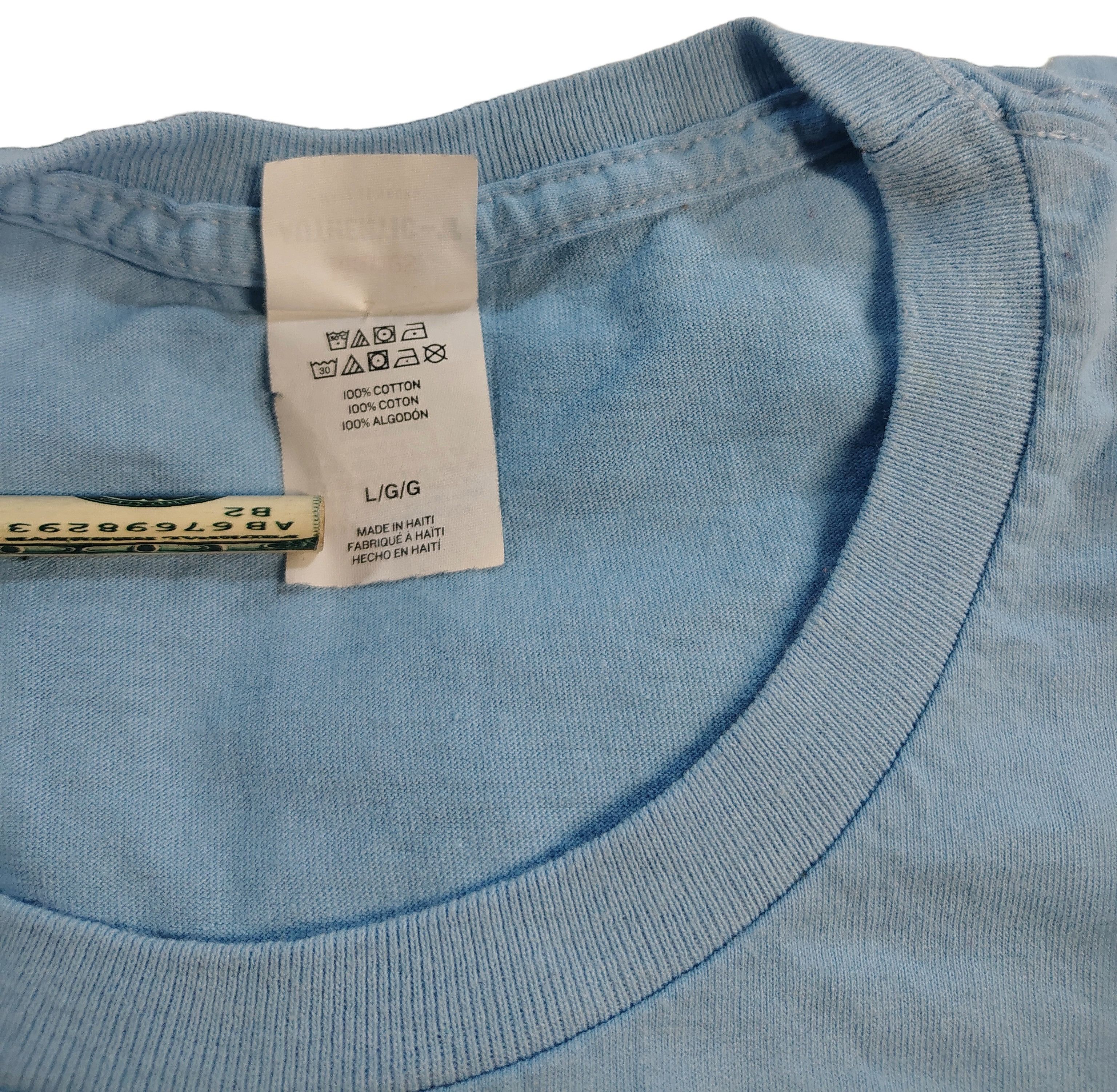 Gildan Men's Large "Adventure Is Medicine" Graphic T-Shirt Size US L / EU 52-54 / 3 - 2 Thumbnail