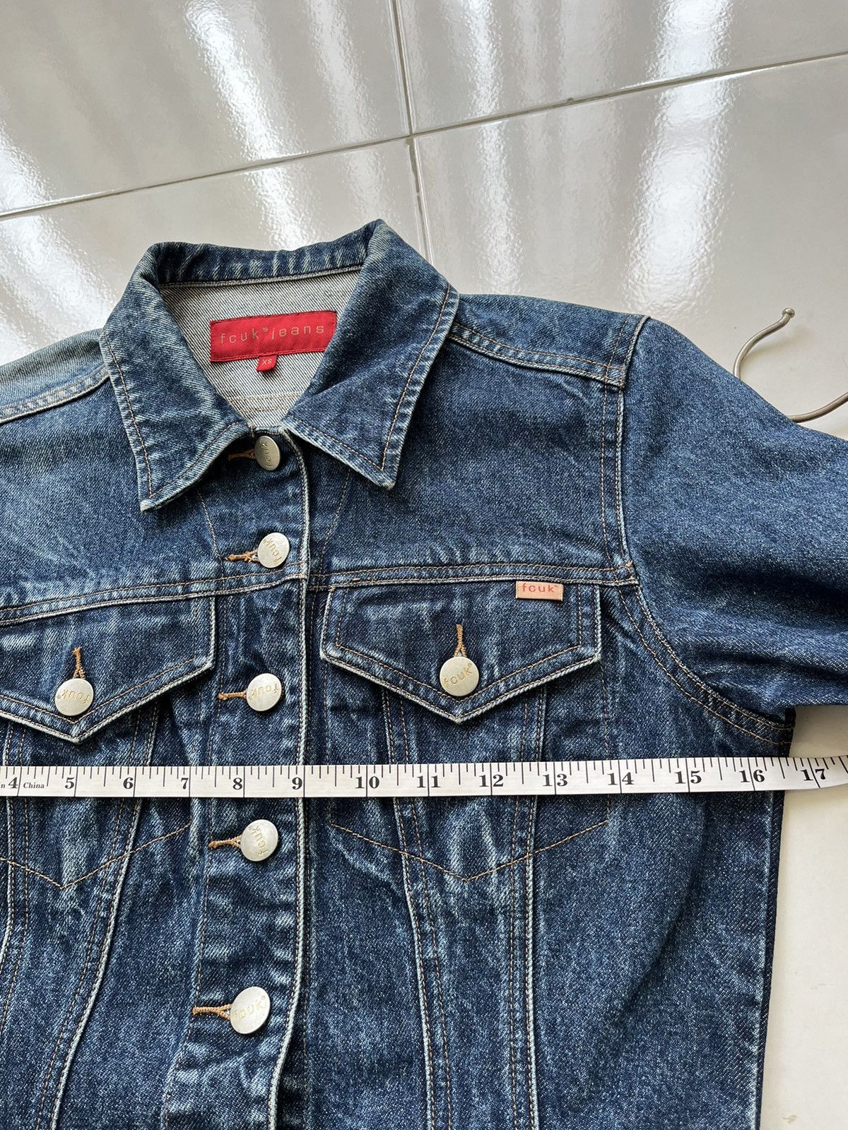 FCUK × French Connection FCUK Cropped Denim Jacket Size XS / US 0-2 / IT 36-38 - 10 Thumbnail