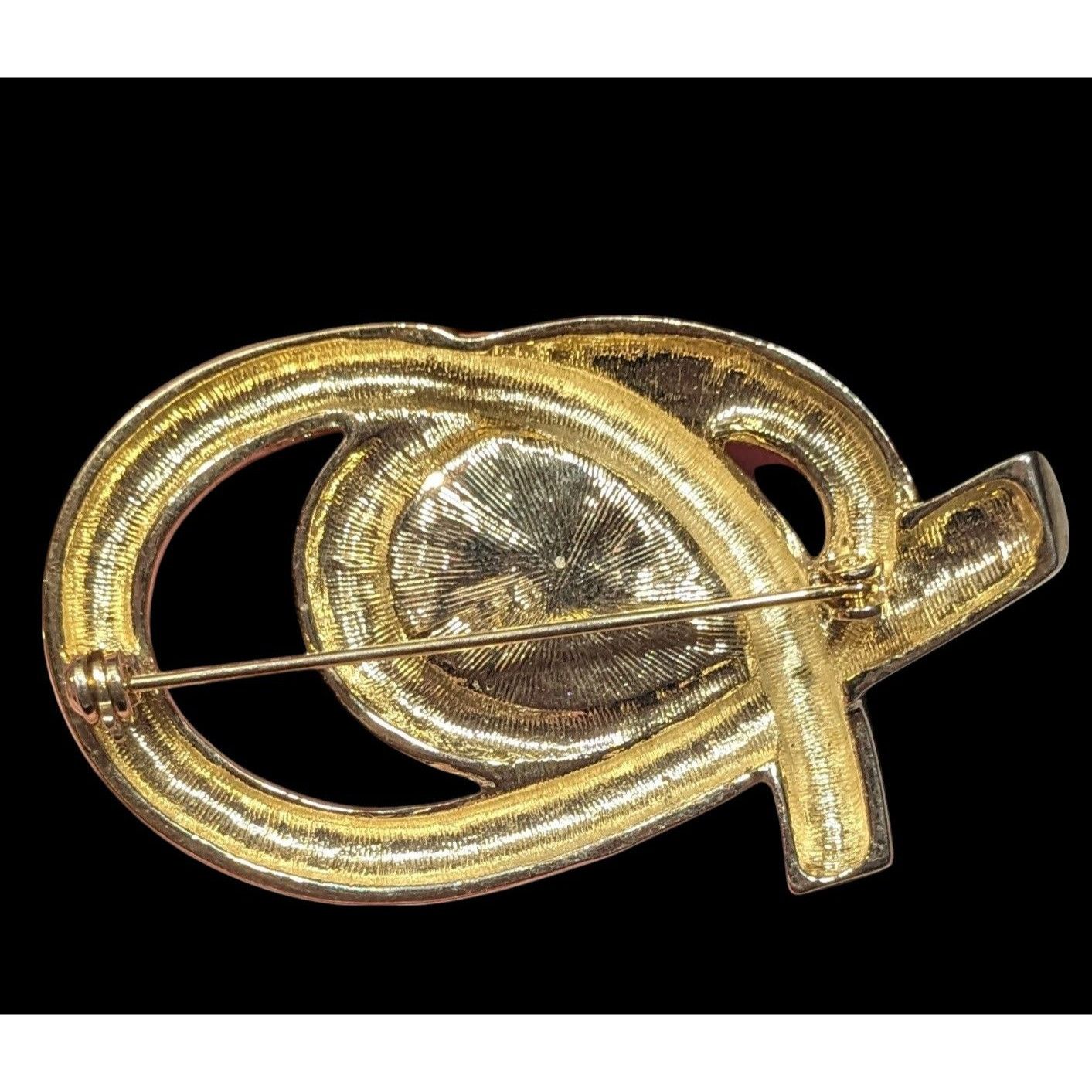 Other Vintage Abstract Gold Tone Brooch With Faux Pearl Accent Size ONE SIZE - 2 Thumbnail