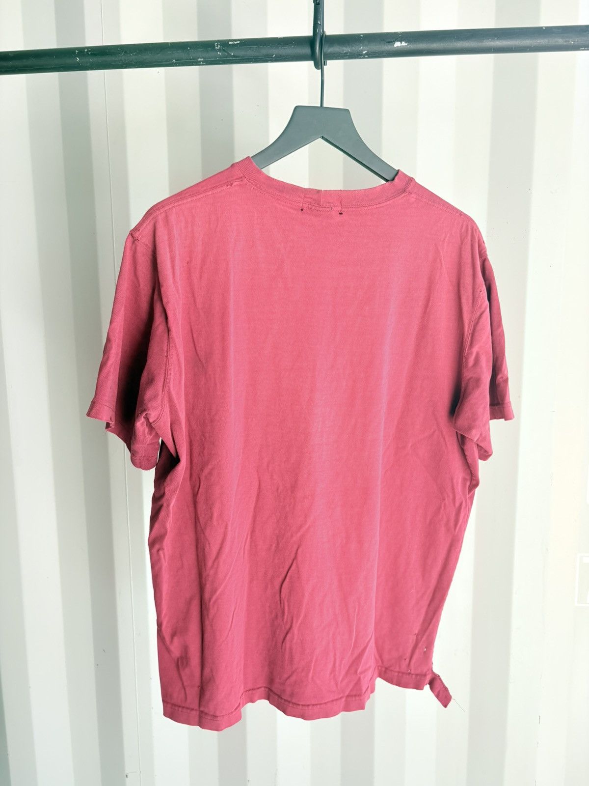 Vintage Thrashed Sun Faded Tee Shirt Distressed ERD Grunge Size US L / EU 52-54 / 3 - 5 Thumbnail