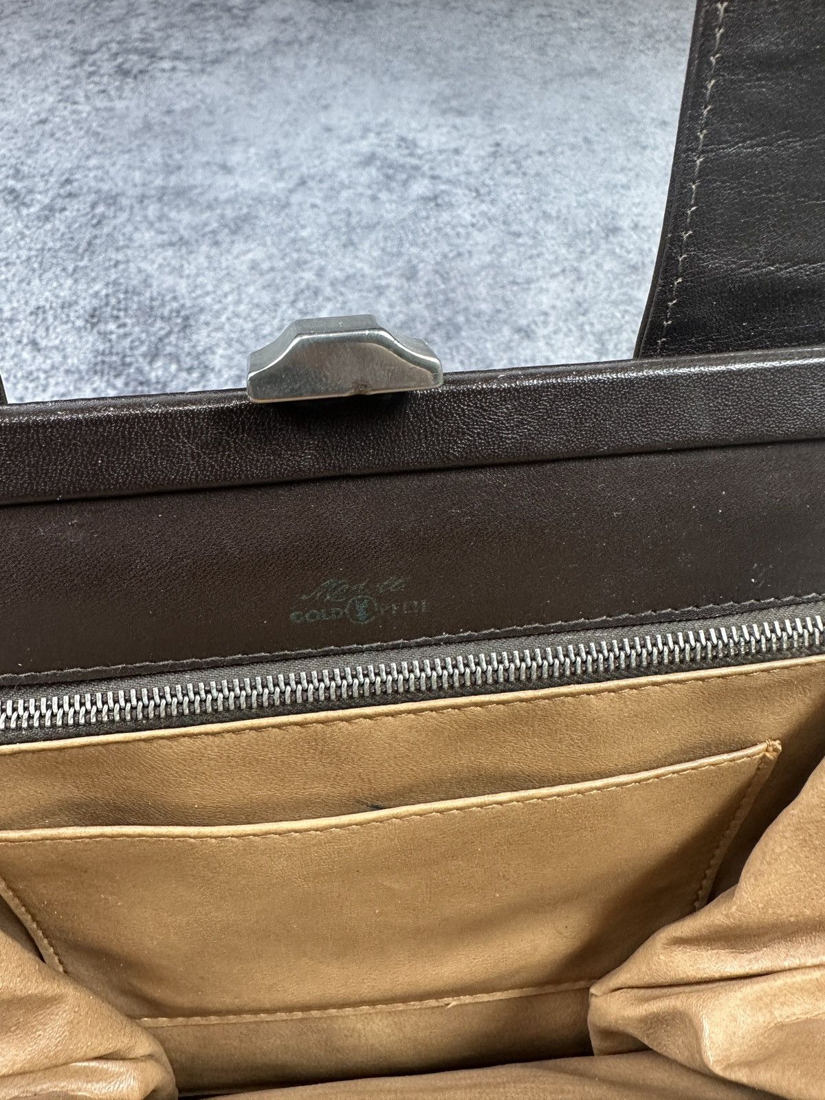 Vintage Vintage Gold Pfeil Leather Bag Very Rare 80s Women Lux USA Size ONE SIZE - 5 Thumbnail