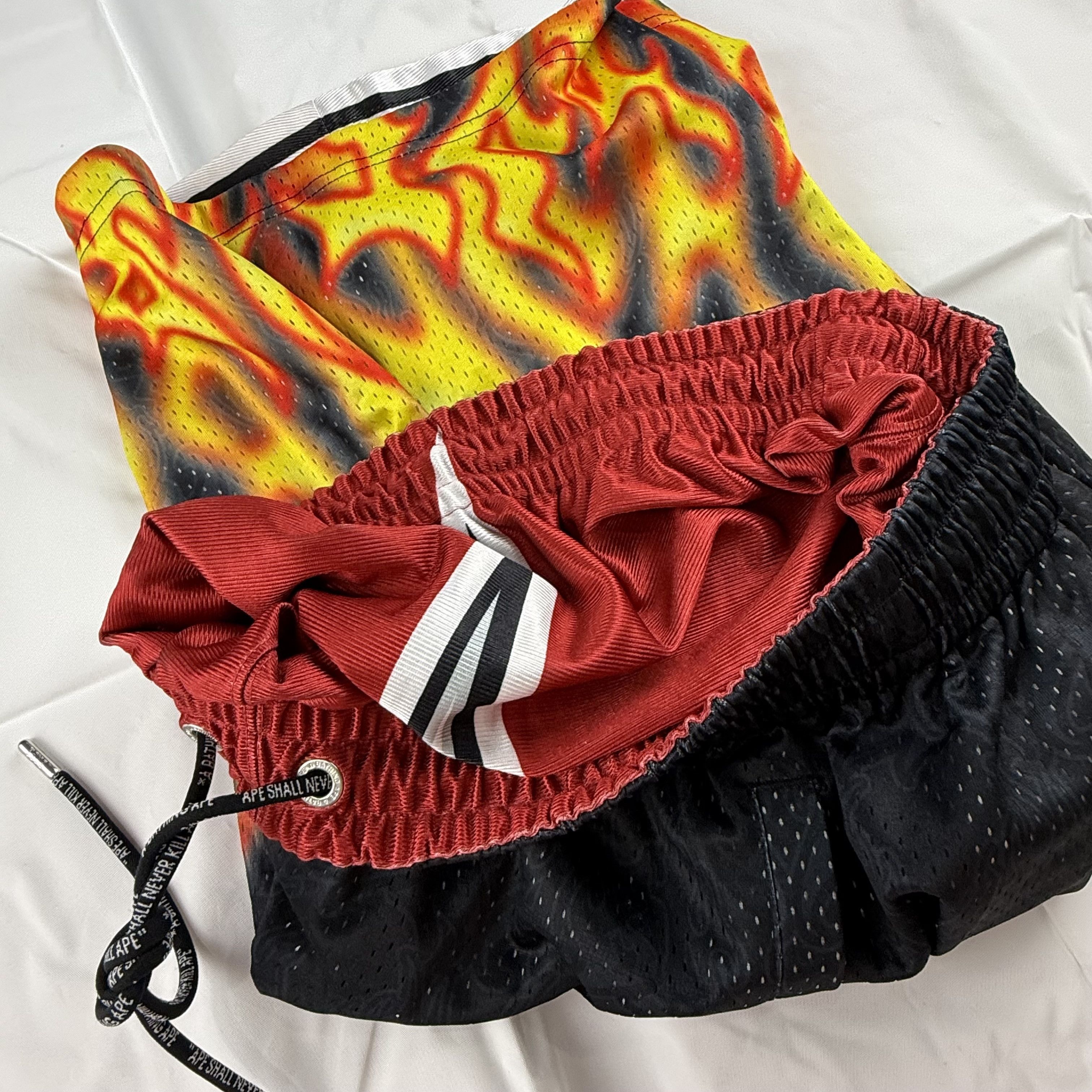Bape BAPE Reversible Basketball Shorts Size US 28 / EU 44 - 15 Thumbnail