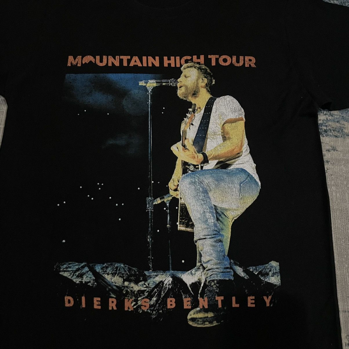 Vintage Dierks Bentley 2018 Mountain High Tour Shirt Size US S / EU 44-46 / 1 - 3 Thumbnail