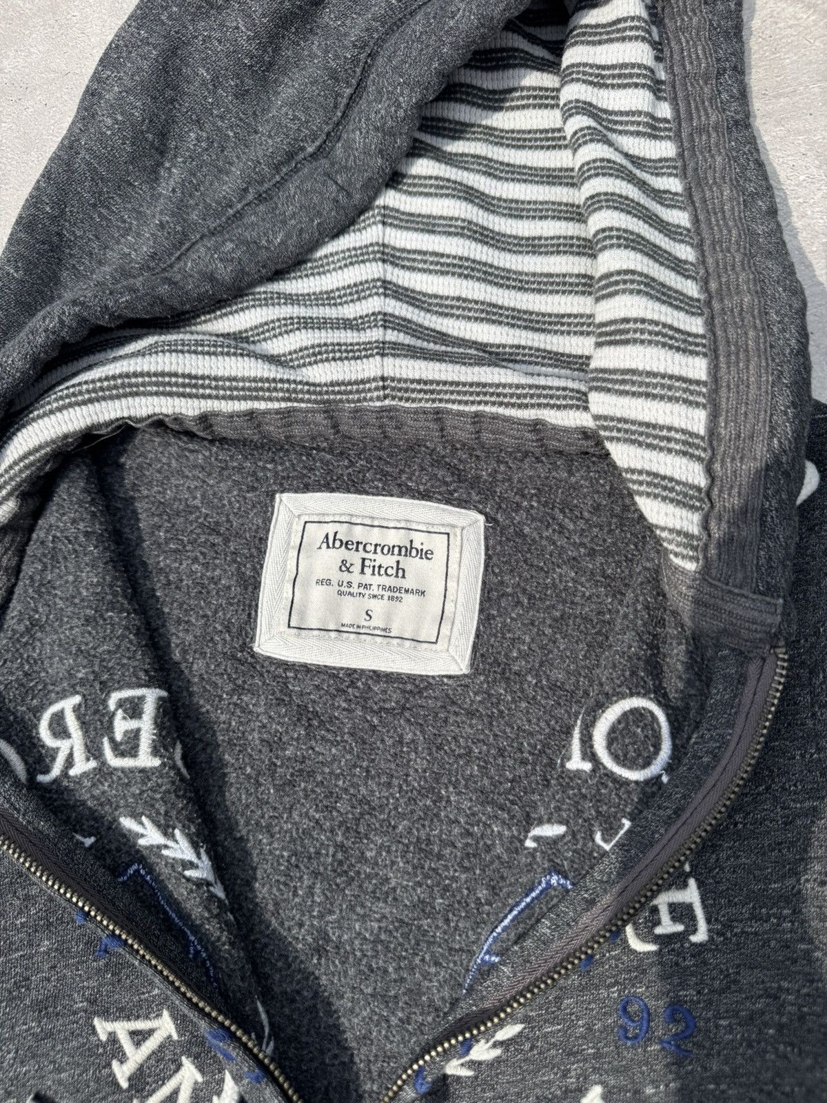 Abercrombie & Fitch Vintage Abercrombie Fitch Y2k Zip Hoodie Size S / US 4 / IT 40 - 9 Thumbnail