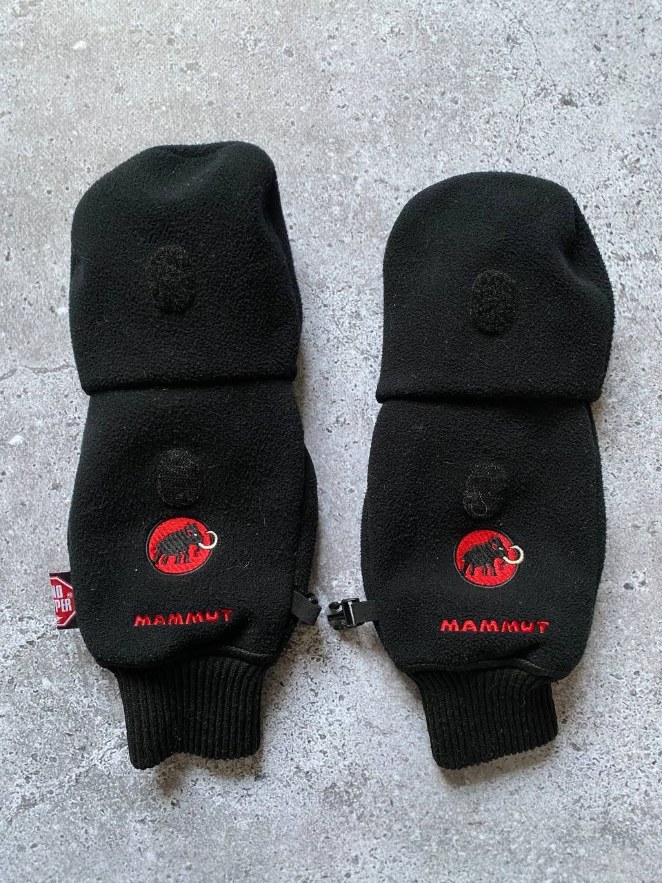 Mammut Vintage Mammut Shelter Mars Gloves Windstopper Gorpcore Size ONE SIZE - 1 Thumbnail