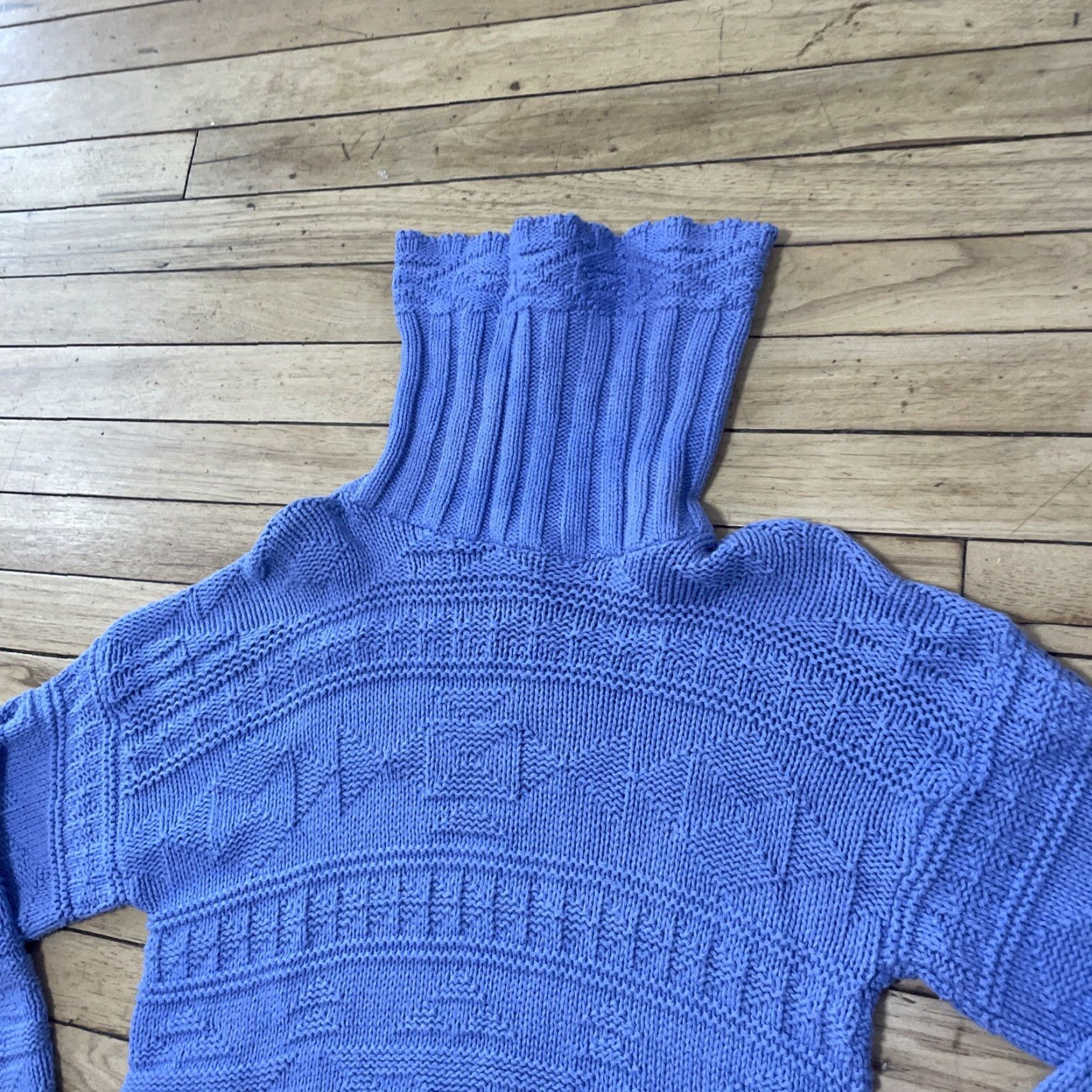 Vintage VINTAGE Turtleneck Sweater Women Small Blue Chunky-Knit Preppy Pullover Knit Modern Classic Decade 90s Womens Size S / US 4 / IT 40 - 4 Thumbnail