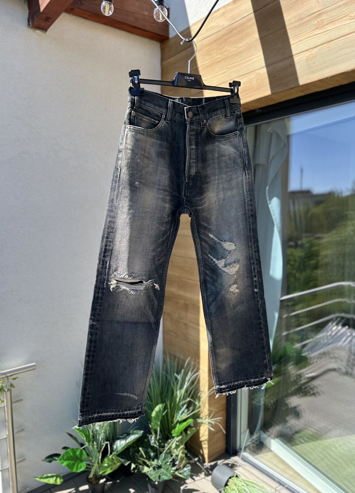 CELINE ウェスリーブラックウォッシュデニム HEDI SLIMANE Celine × Hedi Slimane CELINE WESLEY JEANS IN BLACK PARADISO WASH