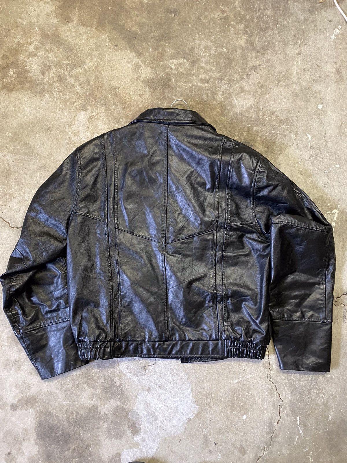 Other Leather bomber jacket paired with free Burberry scarf Size US S / EU 44-46 / 1 - 5 Thumbnail