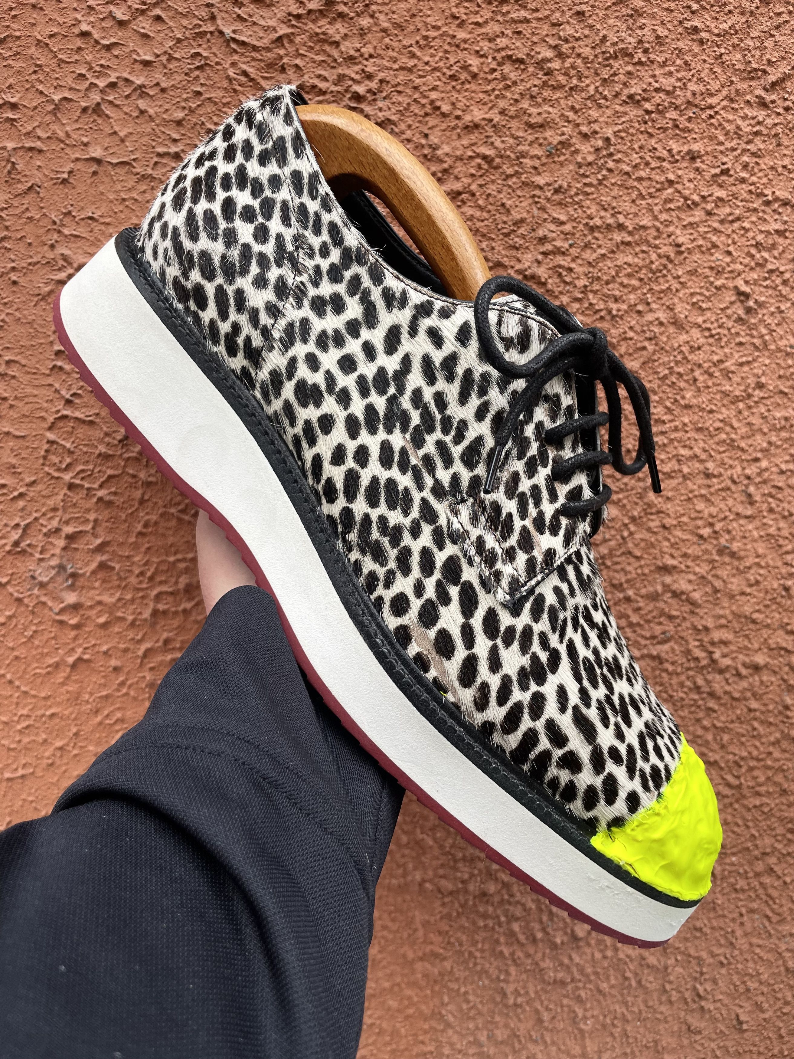 Hogan Rare Hogan Leopard custom by Maison Margiela Size US 9 / EU 42 - 2 Thumbnail