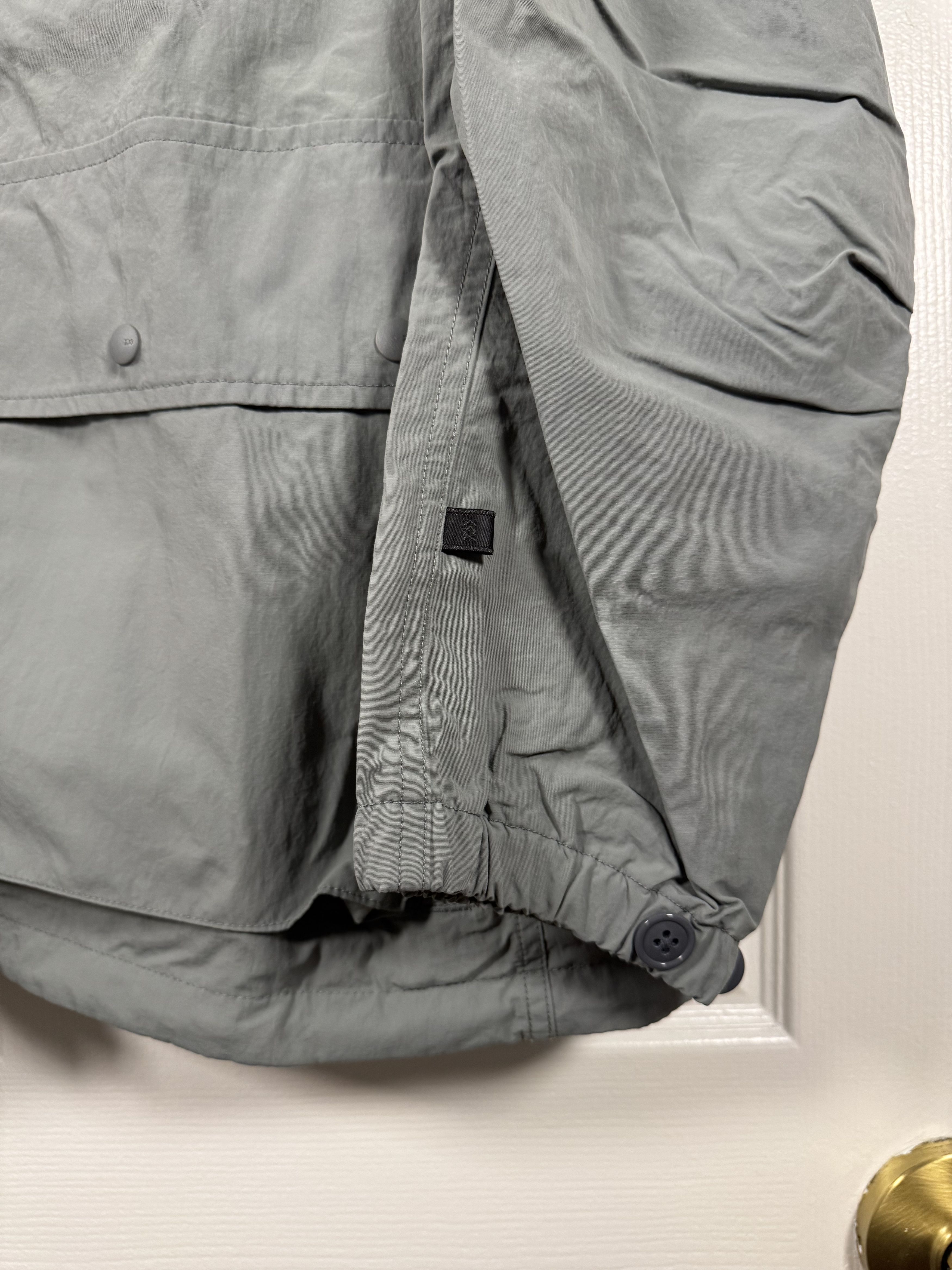 DAIWA PIER39 Tech Parachute Jacket Gray Medium Size US M / EU 48-50 / 2 - 3 Thumbnail