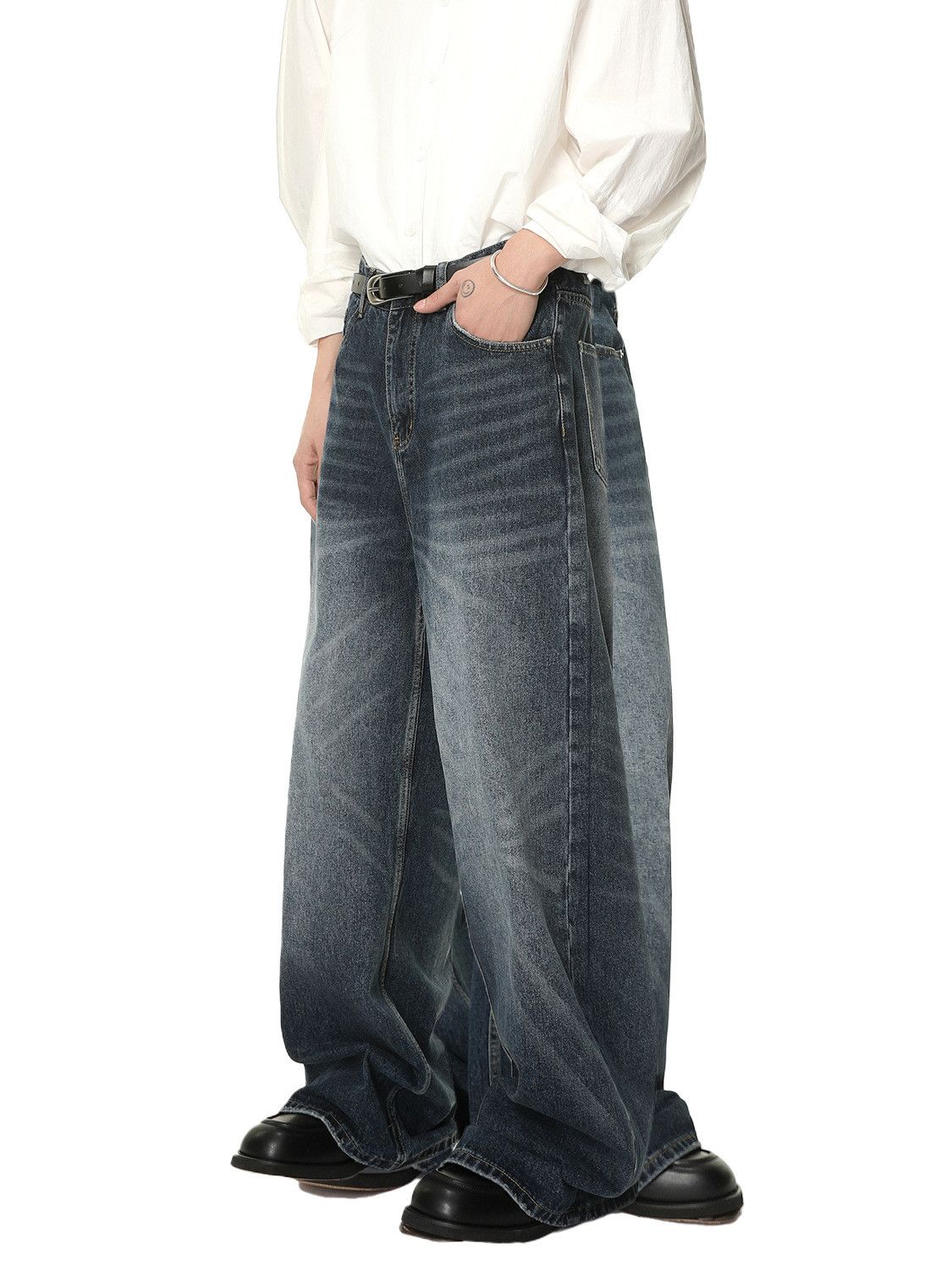 Vintage Men's whiskered washed vintage Vibe wide-leg jeans Size US 32 / EU 48 - 4 Thumbnail