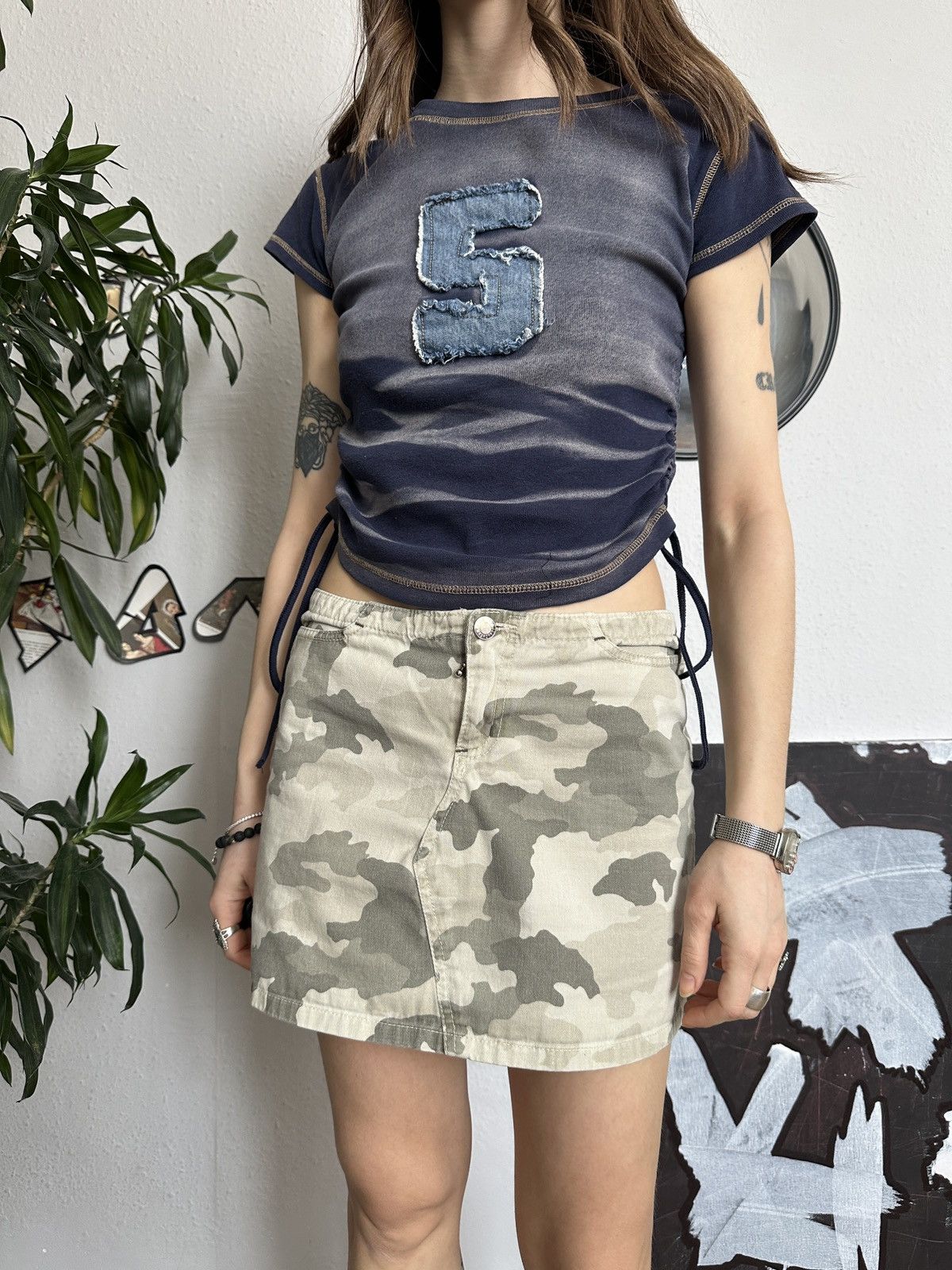 Vintage Vintage Sexy Cotton Camo Mini Military Skirt 00s Size 32" / US 10 / IT 46 - 4 Thumbnail