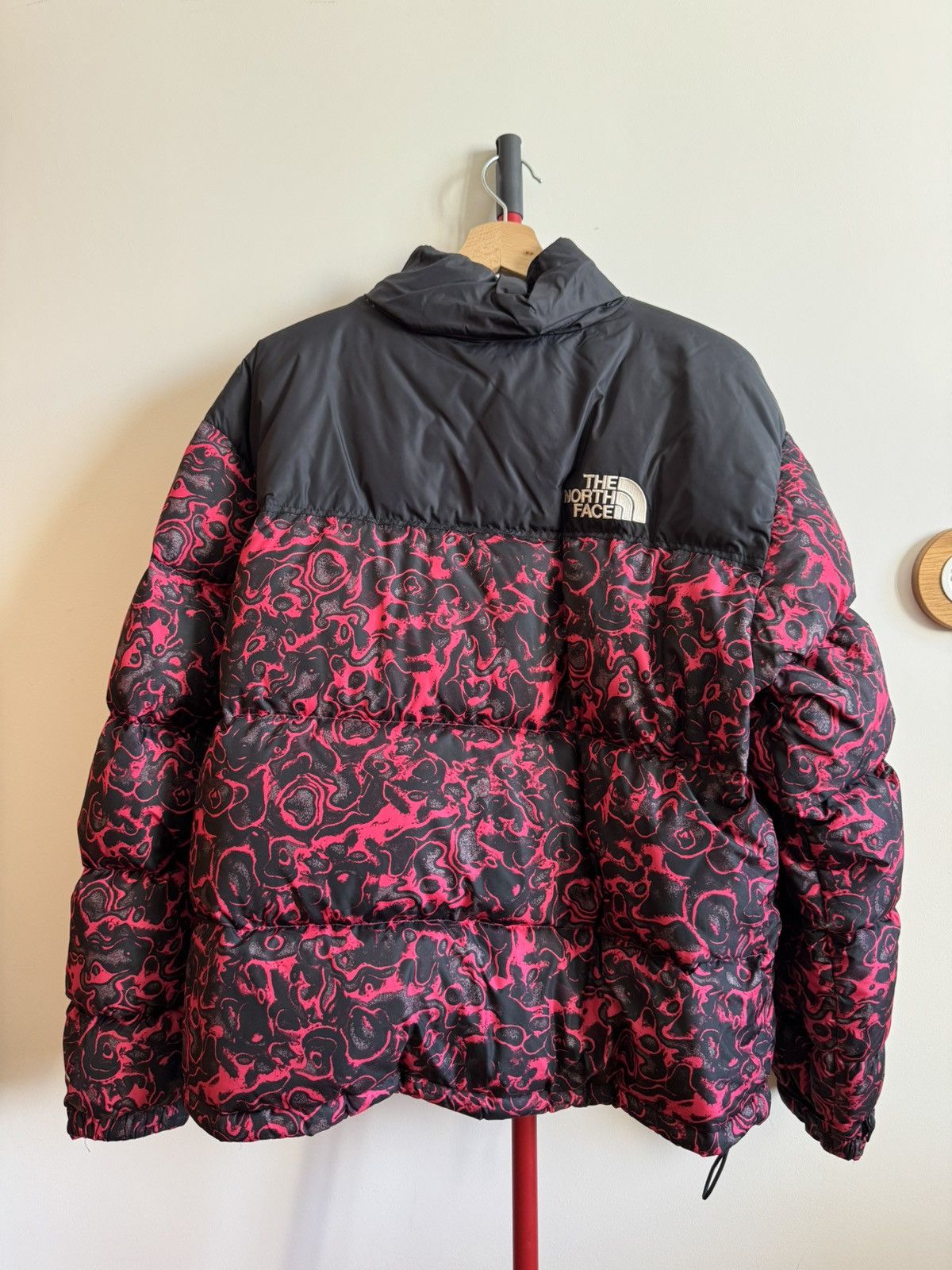 The North Face The North Face 1996 Retro Nuptse Jacket Rose Red Size US L / EU 52-54 / 3 - 2 Thumbnail