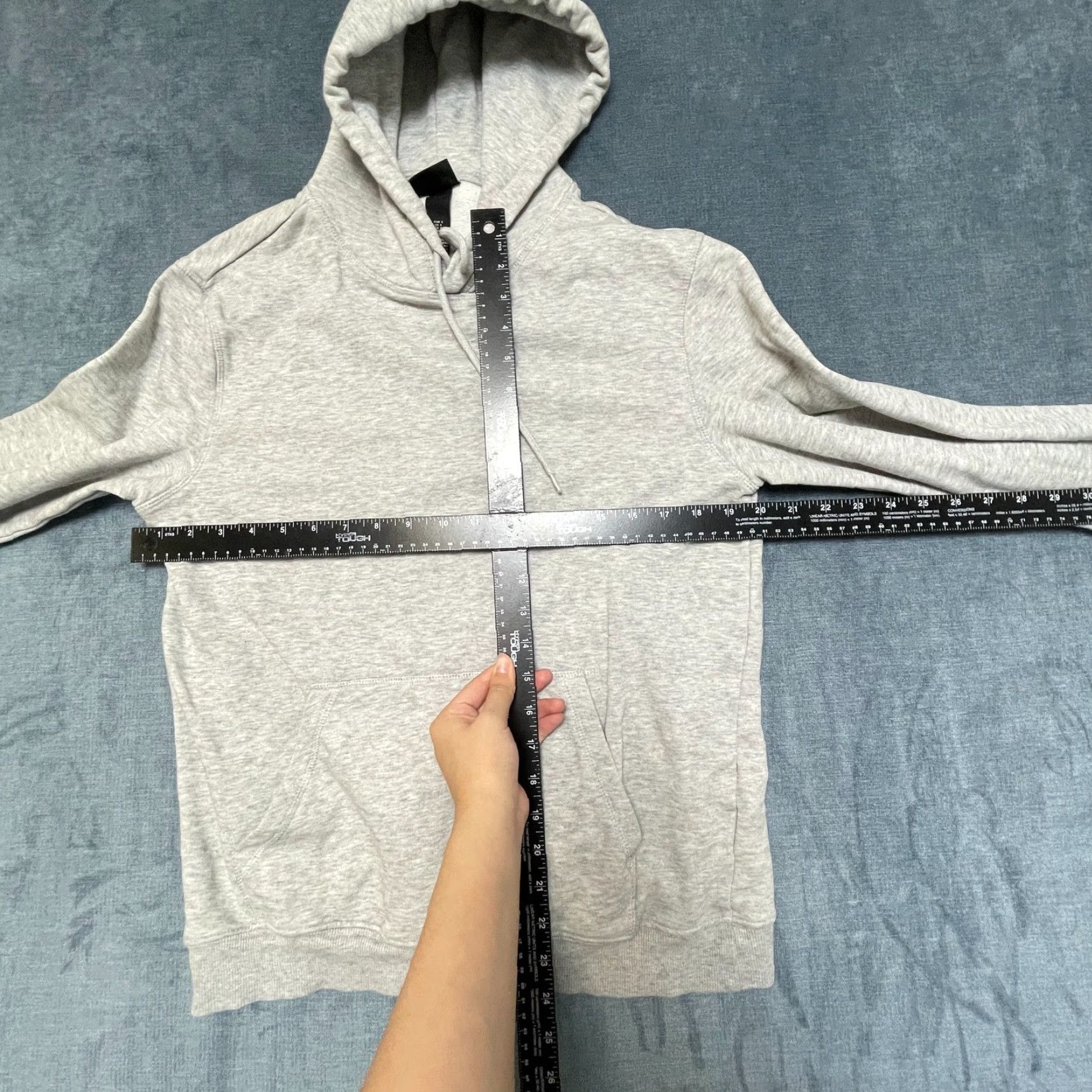 H&M H&M Hoodie Mens Small Gray Oversized Regular Fit Kangaroo Pocket Sweatshirt Size US S / EU 44-46 / 1 - 5 Thumbnail