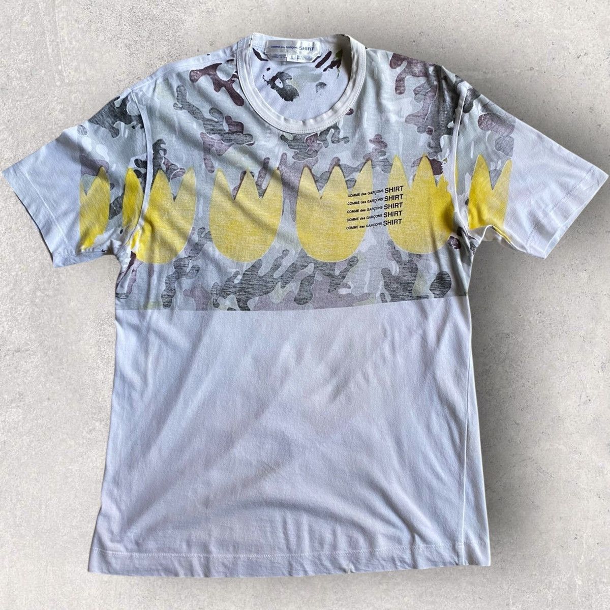 Comme des Garcons Reverse Camo Print T Shirt Size US S / EU 44-46 / 1 - 1 Thumbnail