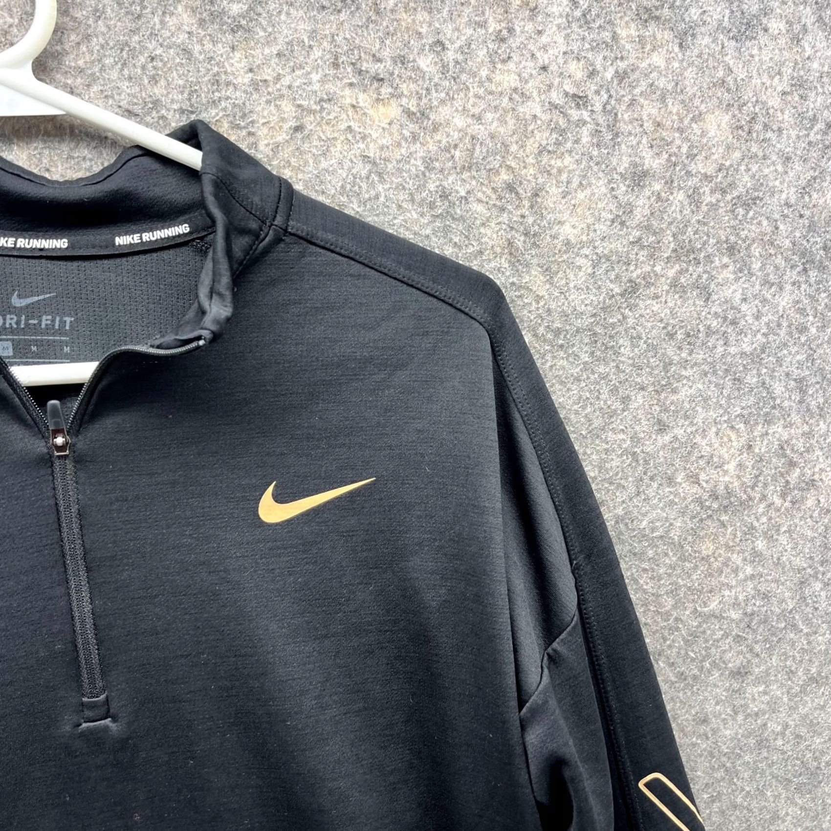Nike Nike Sweater Women M Black Athletic Dri Fit Track Jacket Pullover All Seasons Logo Modern Casual Fall Winter 90s (Mens, Womens, Girls) Size M / US 6-8 / IT 42-44 - 4 Thumbnail