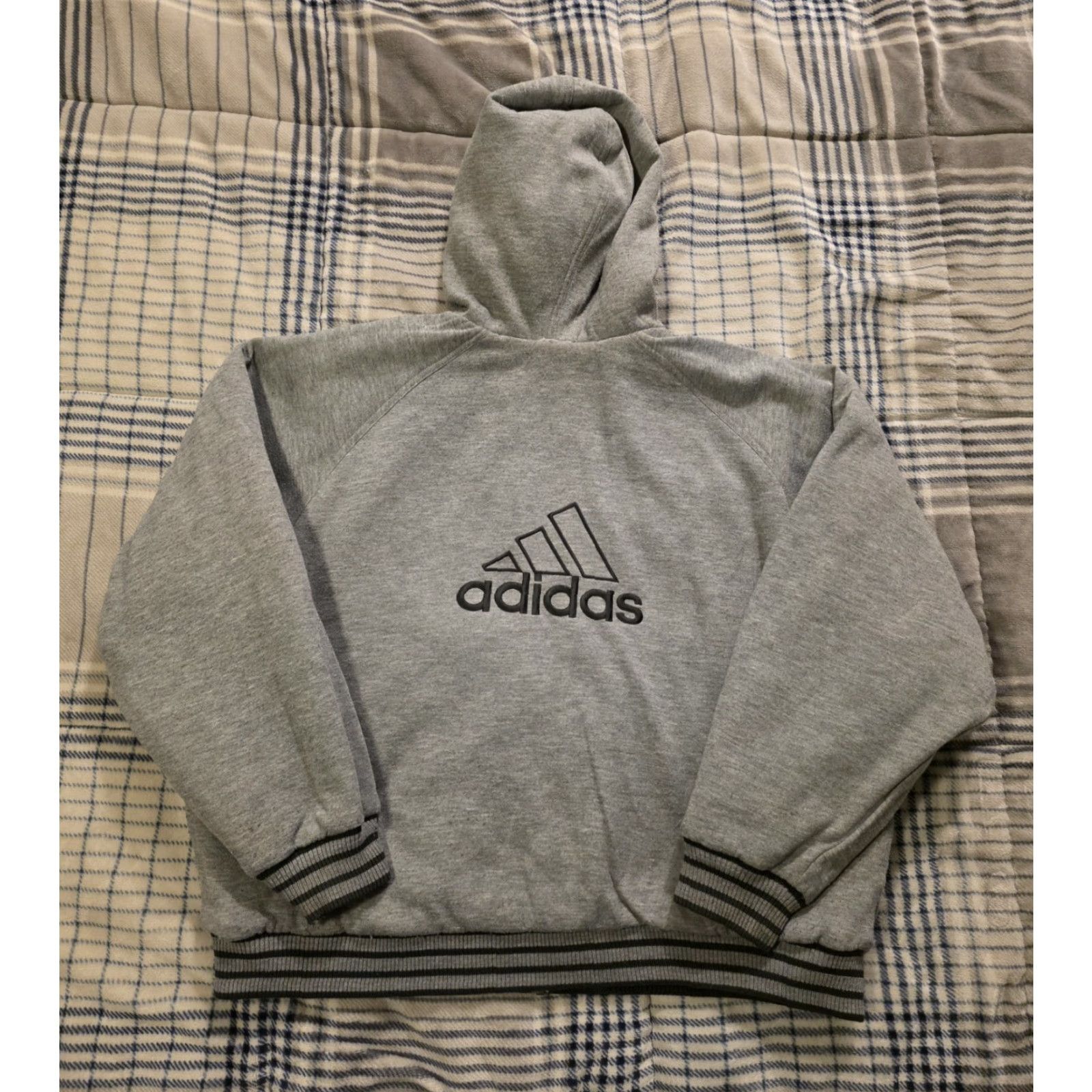 Adidas VINTAGE Adidas Reversible Bomber Jacket Men's XL Forest Green/Gray Hooded Zip Full Zip 90s Sports Retro Light Weight Winter Fall Spring Walking Hiking Size US XL / EU 56 / 4 - 5 Thumbnail