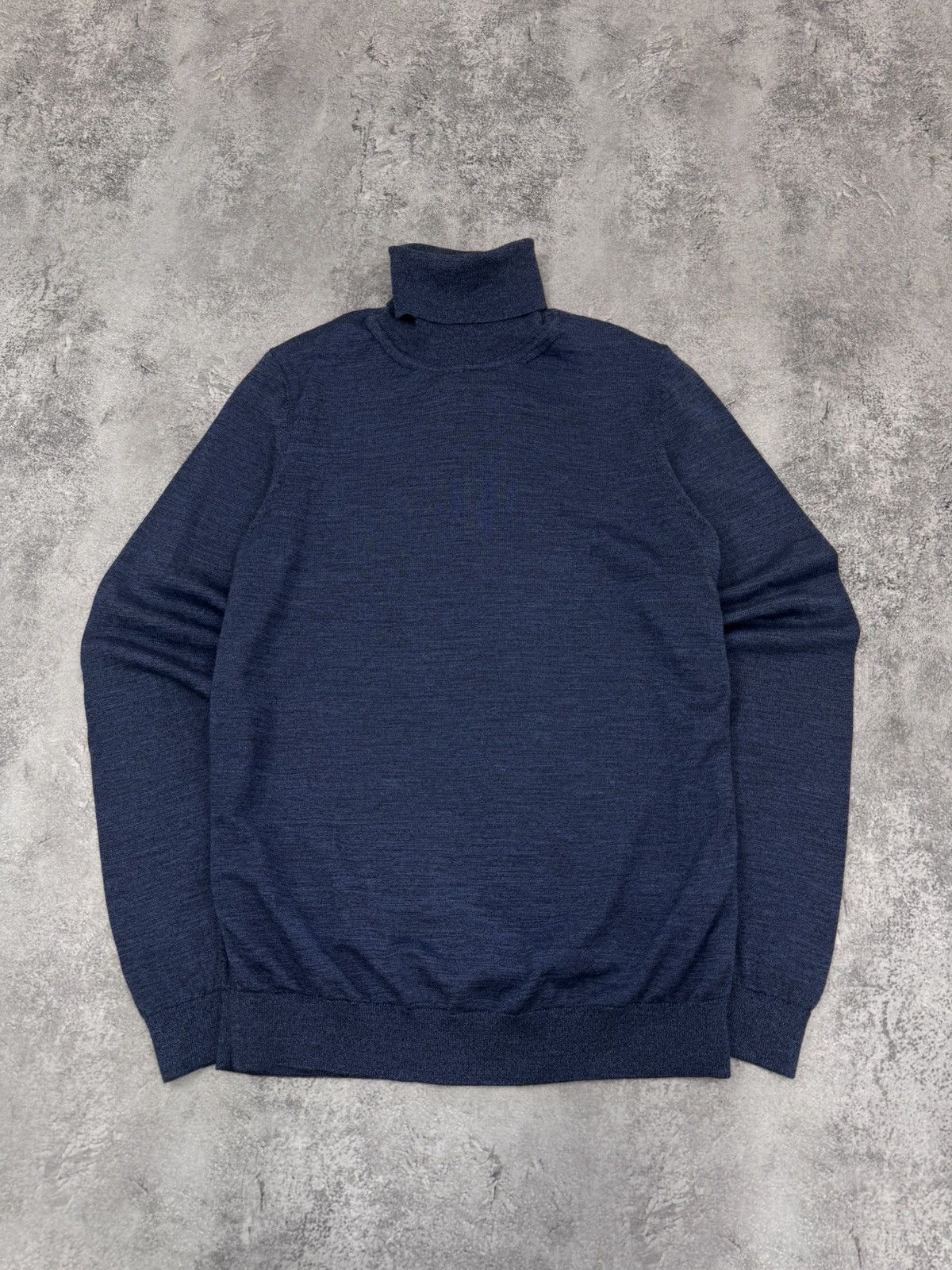 Hugo Boss Hugo Boss Men's Blue Wool Turtle neck Sweater Medium Size US M / EU 48-50 / 2 - 2 Thumbnail