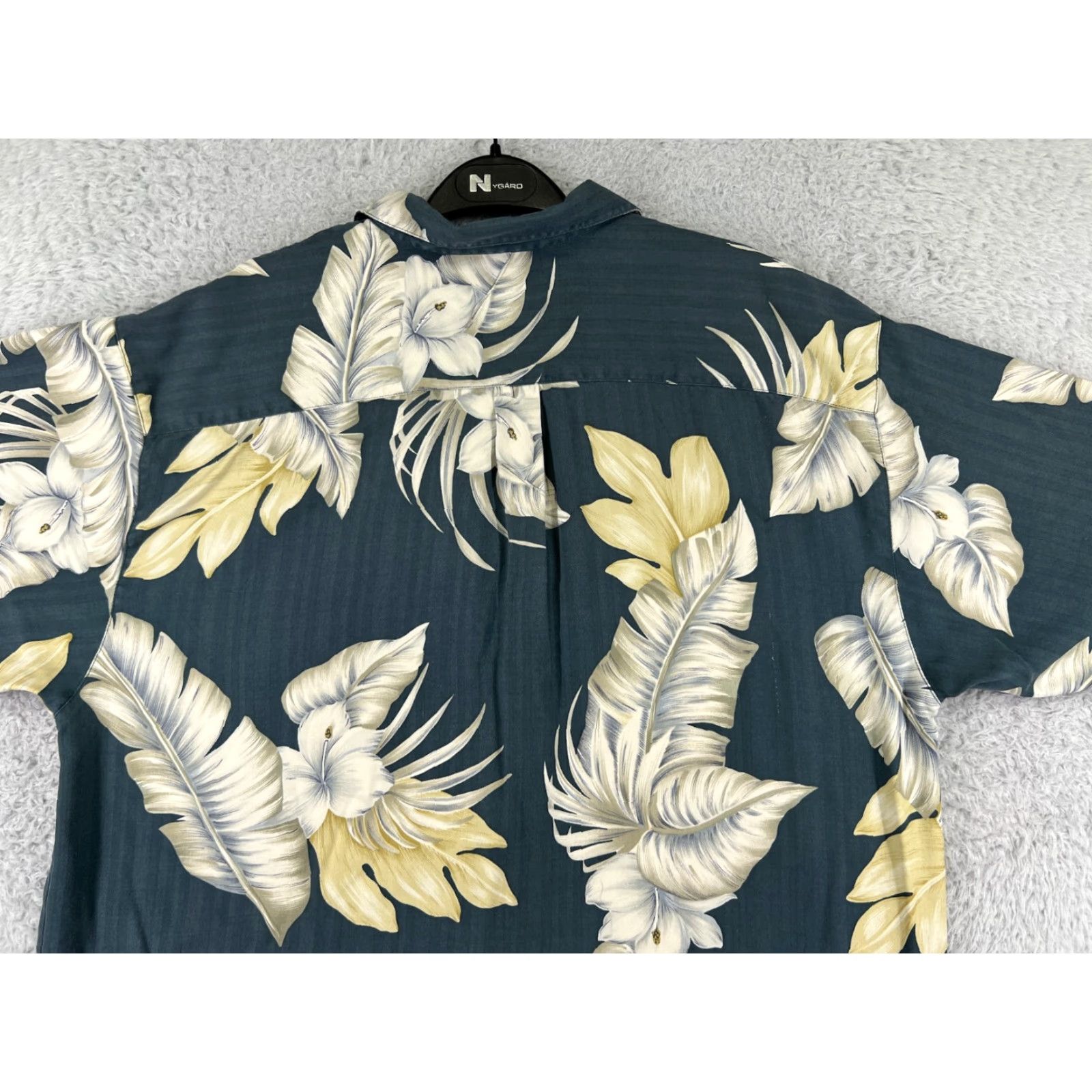 Tommy Bahama Tommy Bahama Shirt Men Large Gray Palm Floral Print Hawaiian Button Up 100% Silk Size US L / EU 52-54 / 3 - 6 Thumbnail
