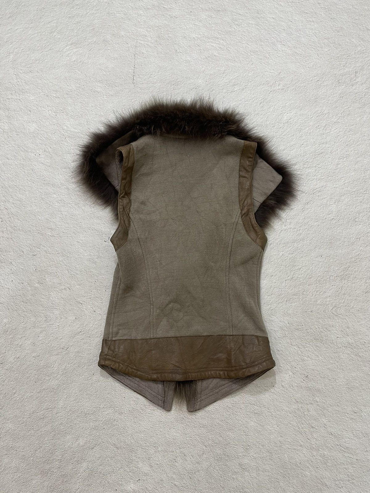 Le Grande Bleu (L.G.B.) 2000s Japanese Brown Suede Fur Trim Vest Shearling Ifsix y2k Size S / US 4 / IT 40 - 5 Thumbnail
