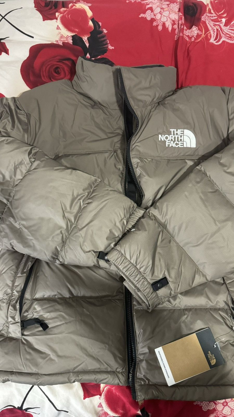 image of The North Face Men’S 1996 Retro Nuptse Jacket in Brown, Men's (Size Medium)
