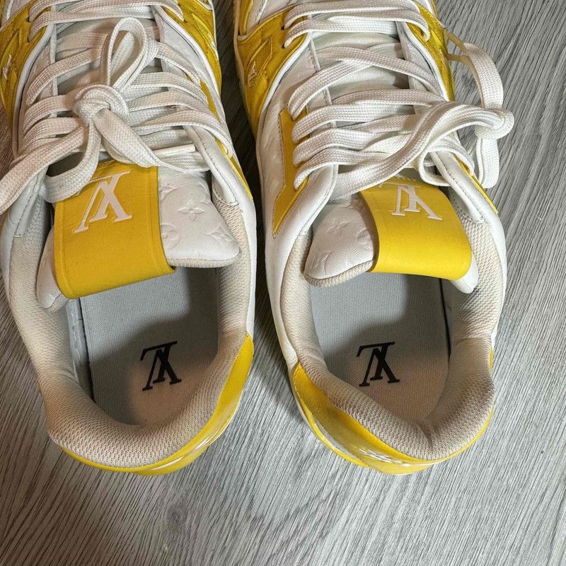 Louis Vuitton Louis Vuitton Trainer Fashion Sneakers in White Yellow -250 Size US 10.5 / EU 43-44 - 8 Thumbnail