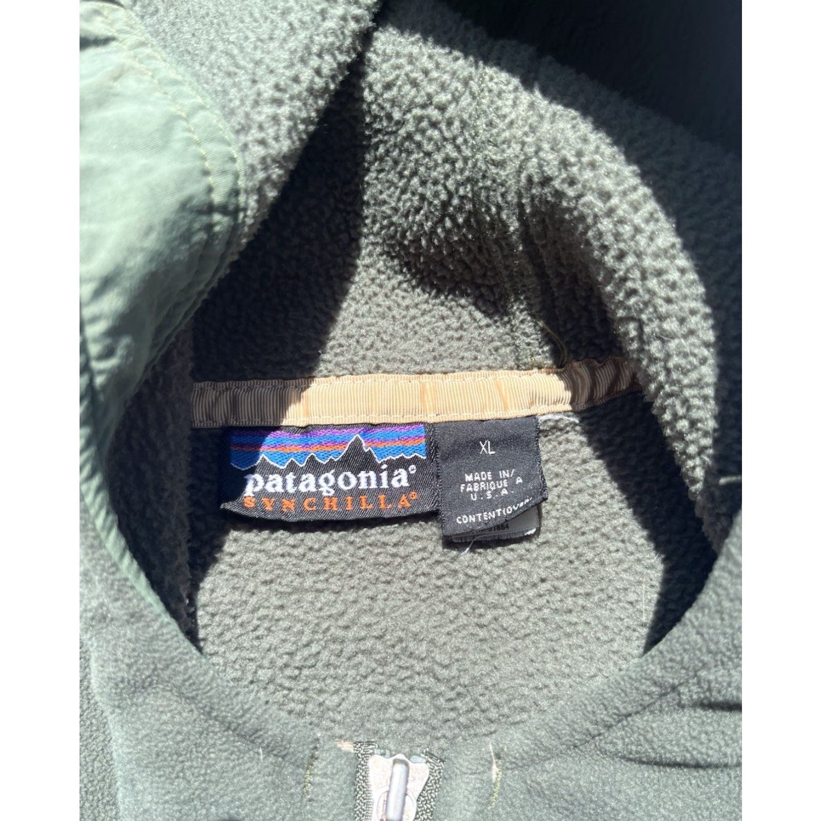 Patagonia Men's Patagonia Hoodie Green Solid XL Synchilla Zip USA Distress Active Outdoor Size US XL / EU 56 / 4 - 3 Thumbnail