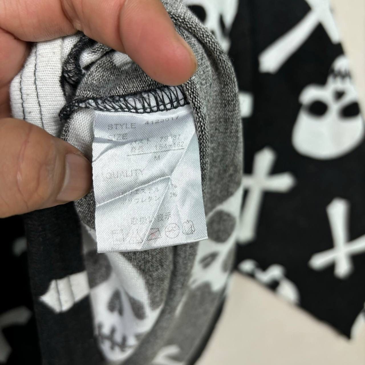 Japanese Brand Vtg Spray God In Alcove Japan Skull Sweater 90s Archival M Size US M / EU 48-50 / 2 - 5 Thumbnail