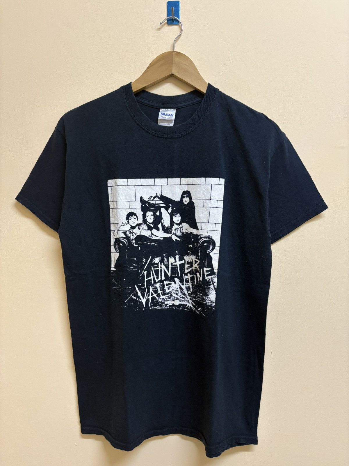 Band Tees Vintage Y2k Hunter Valentine Line Up Band Rock T-Shirt Size US M / EU 48-50 / 2 - 1 Thumbnail