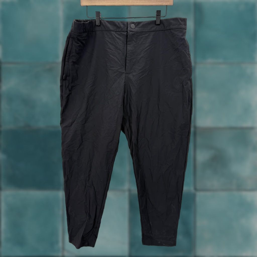 Vintage VRST Water Repellent Slim Fit Tapered Pants Mens XL Black Jogger Size US 36 / EU 52 - 1 Thumbnail