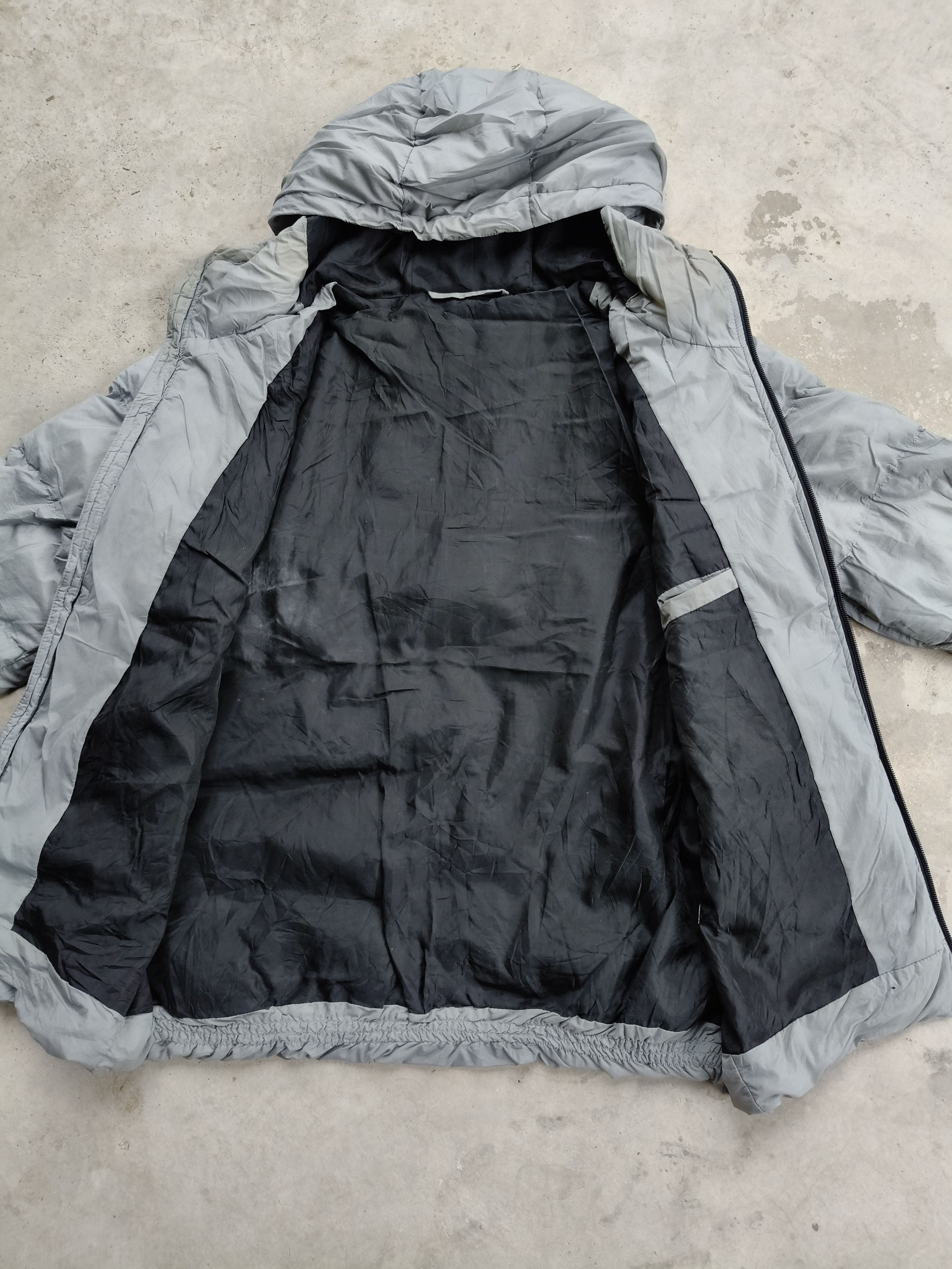 GU Gu Zipper Down Jacket Size US M / EU 48-50 / 2 - 8 Thumbnail