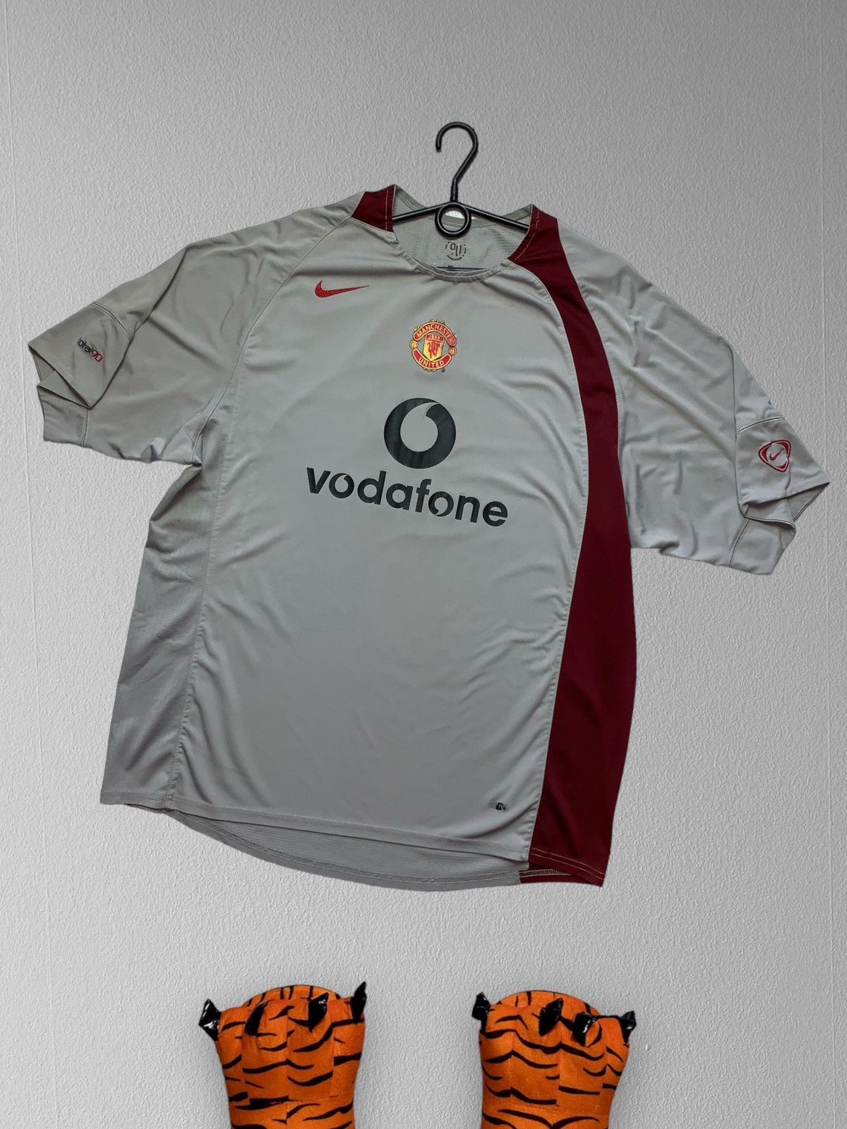Nike Vintage soccer jersey Manchester United Rare away Grailed