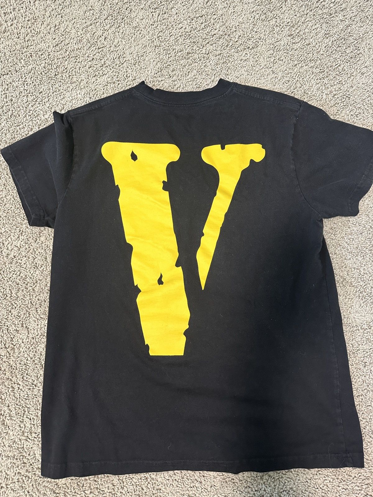 Vlone Vlone T-shirt yellow edition Size US S / EU 44-46 / 1 - 2 Thumbnail